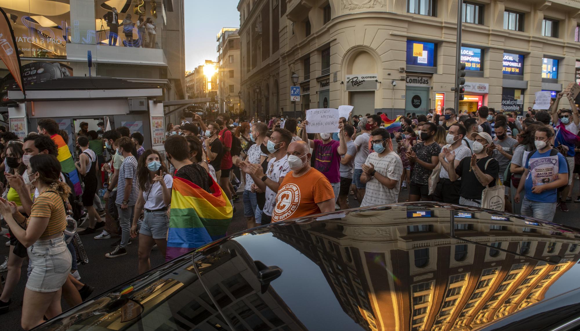 Contra los nazis, mariconazos.  #JusticiaPorSamuel - 12