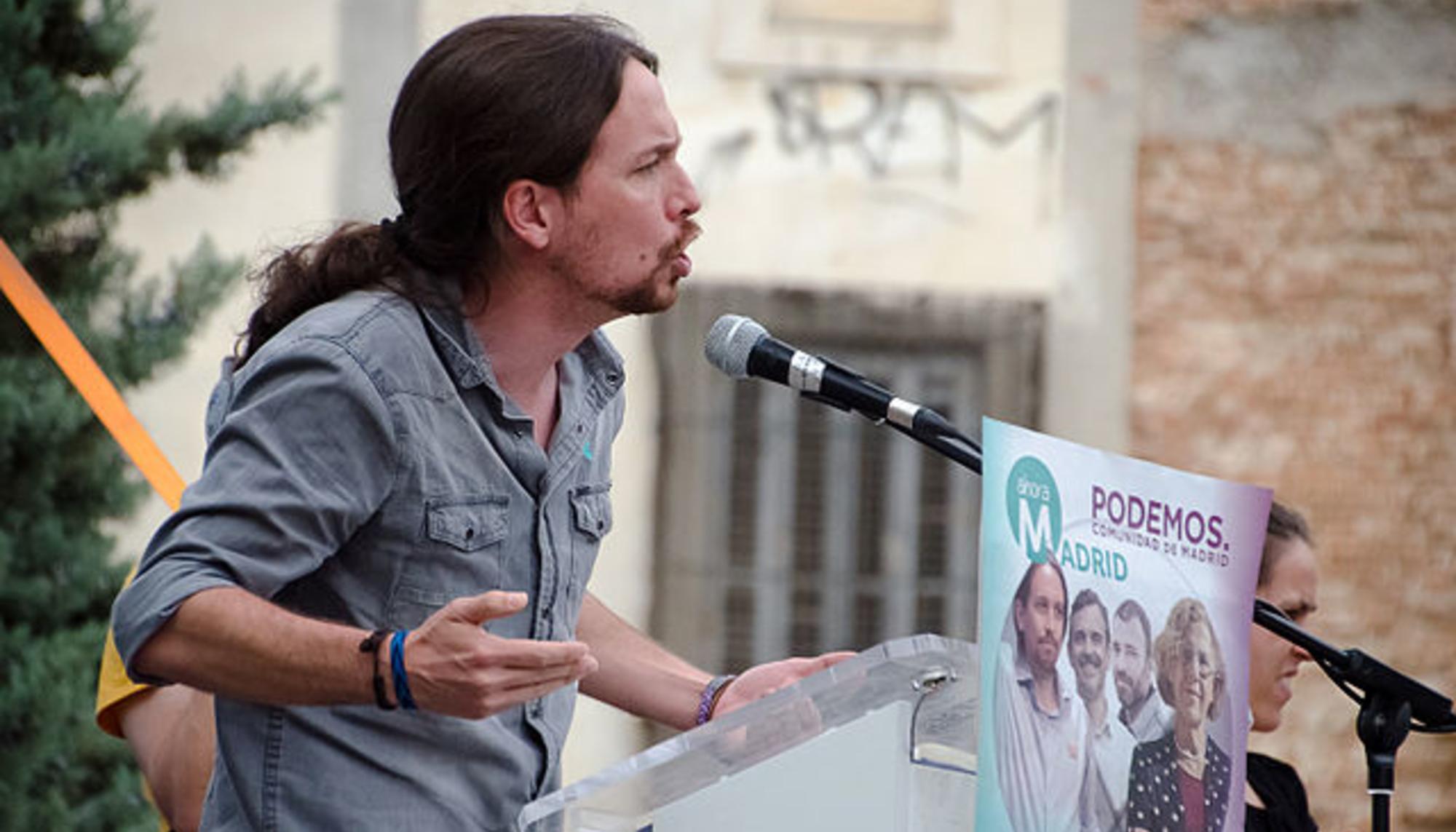 Pablo Iglesias 2015. Wikipedia Asturianu