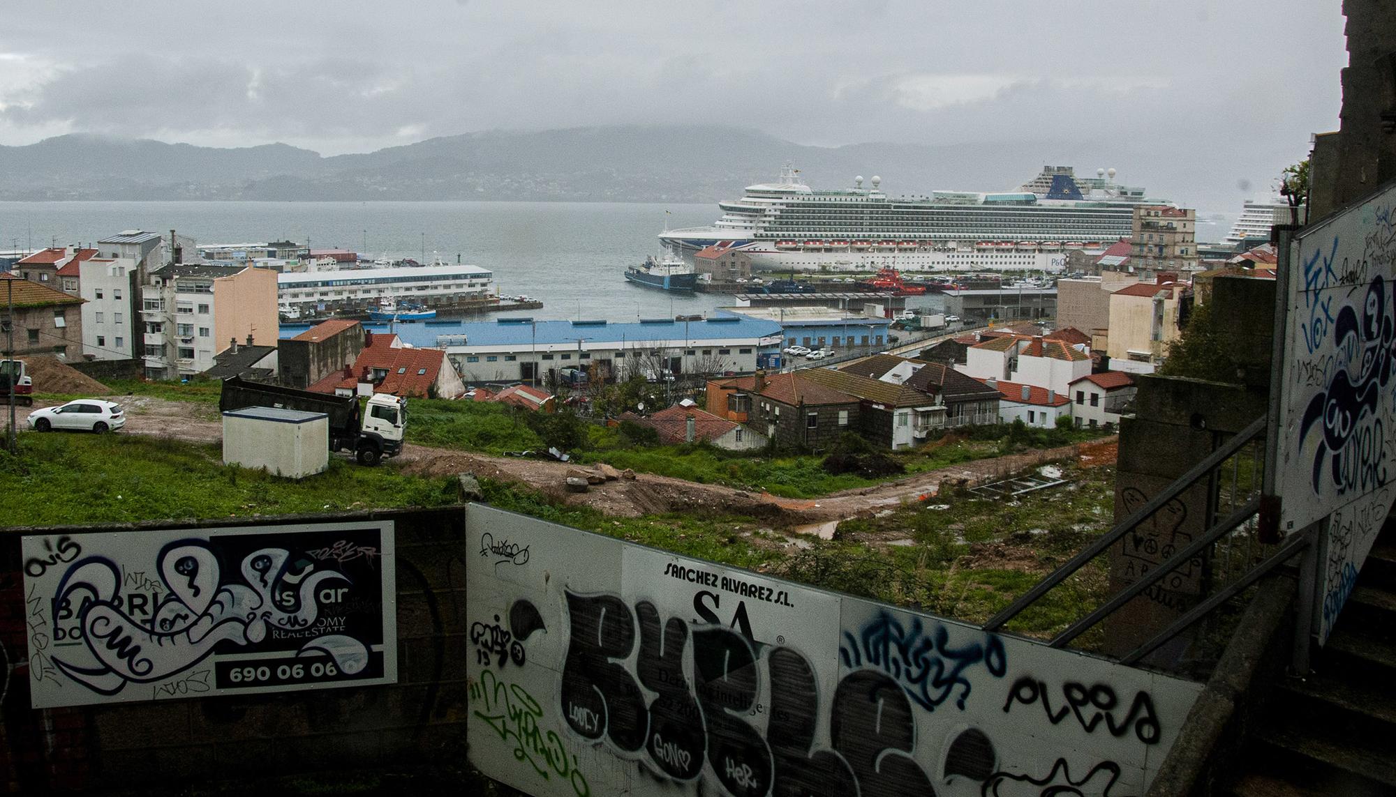 Desprendemento de terra nunha urbanización de luxo en Vigo. - 8