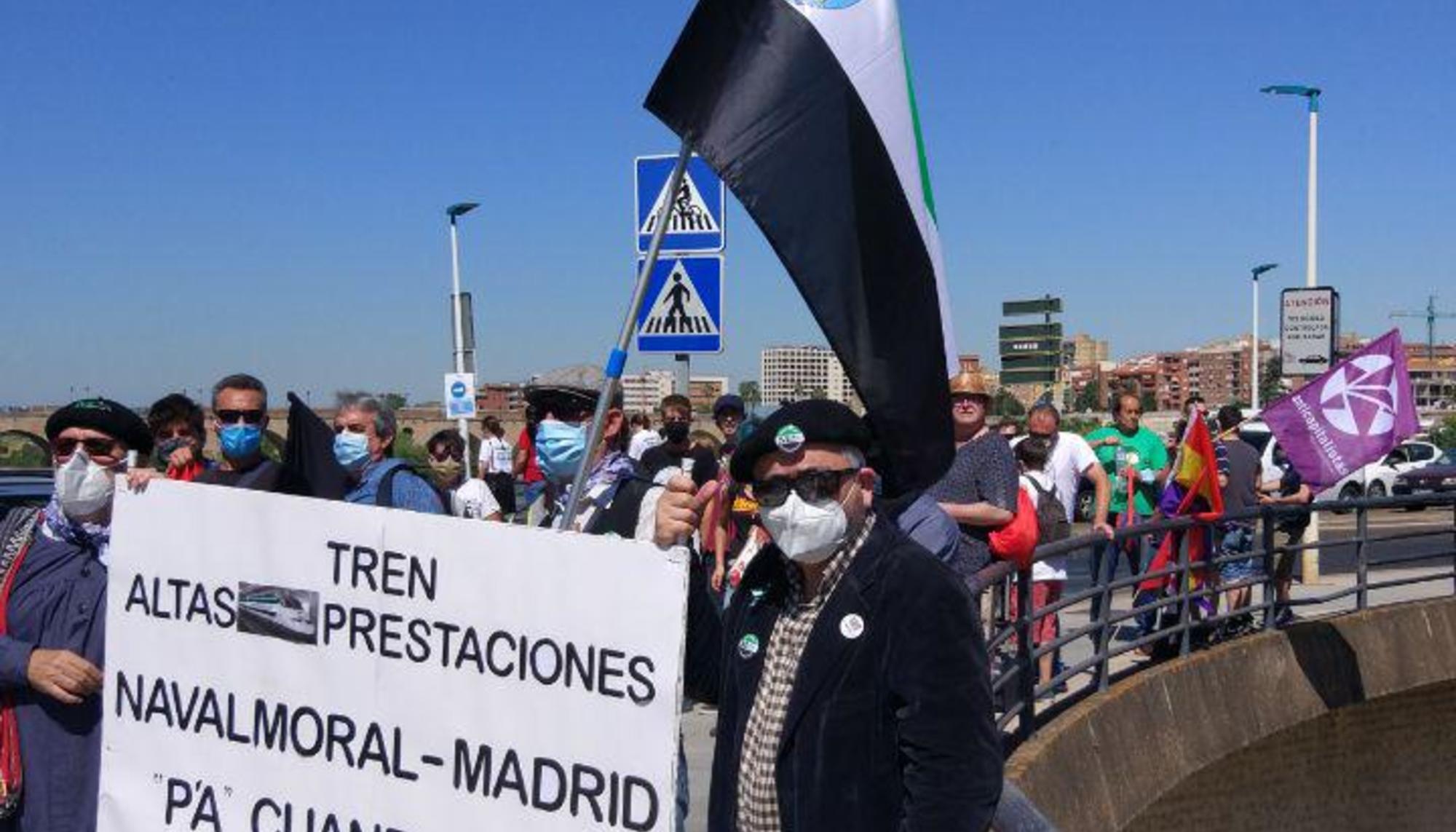 Manifestantes contra rey badajoz