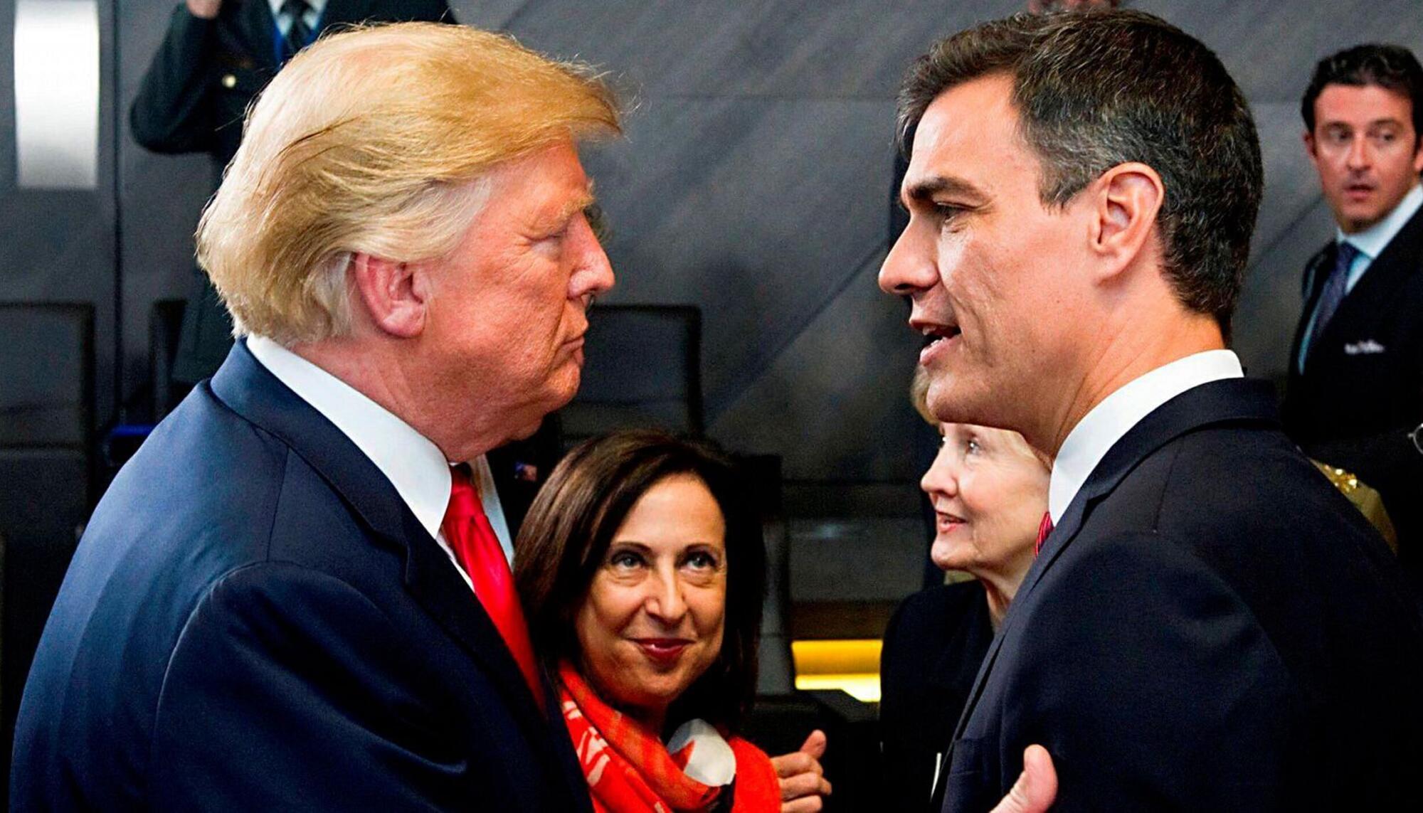 Pedro Sánchez y Donald Trump foto