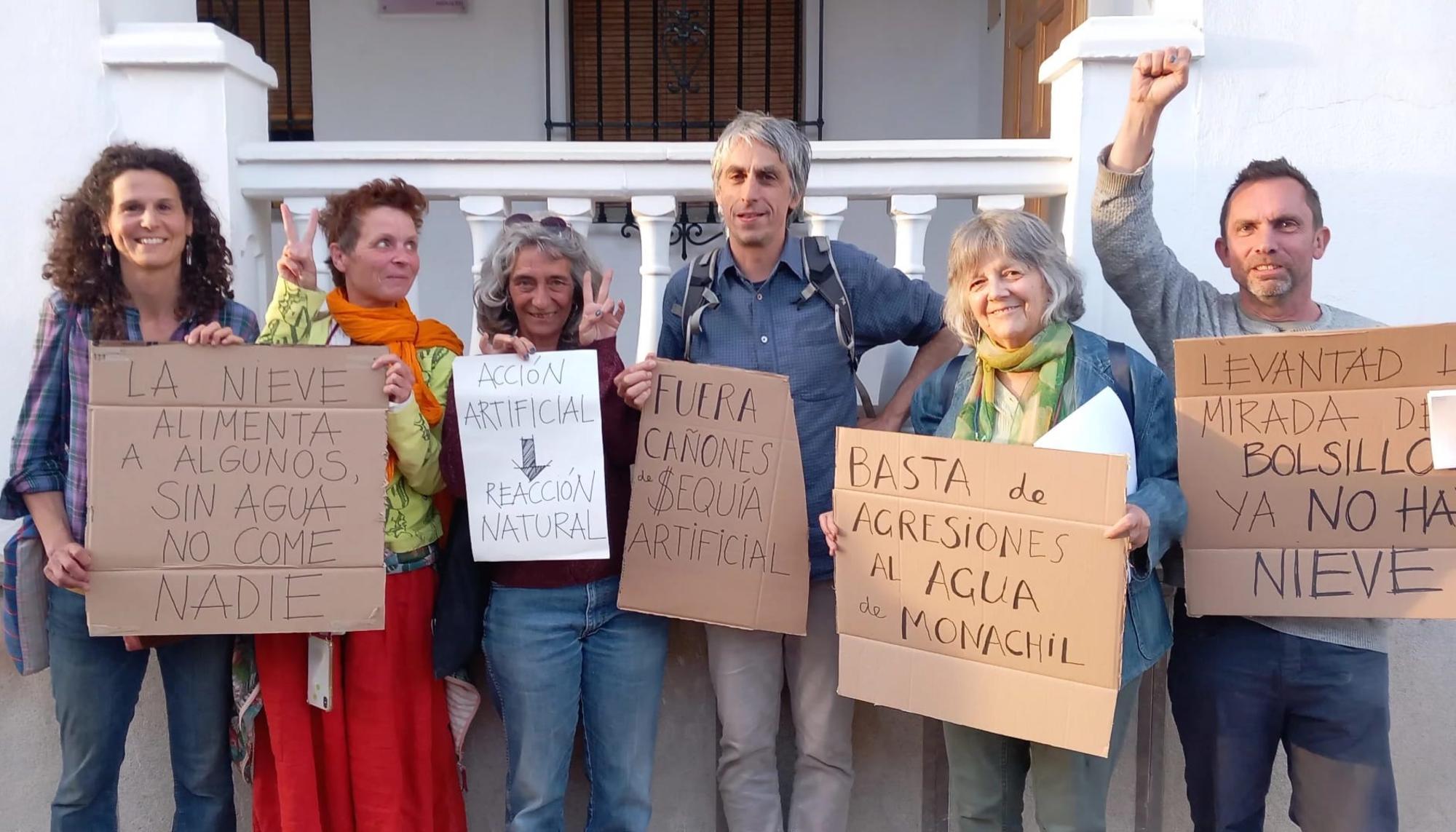 Colectivo 'La nieve no es naide'