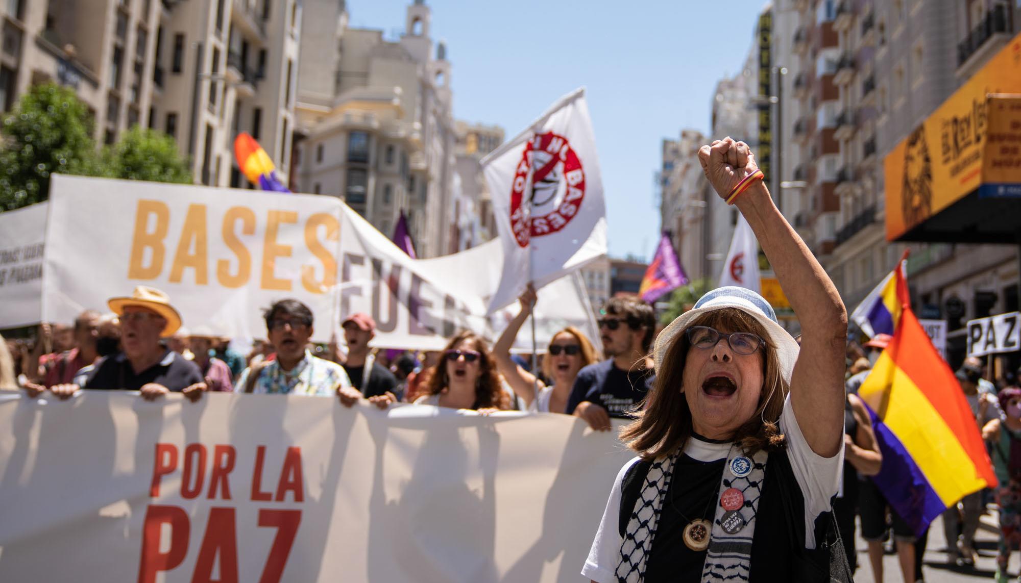 Manifestación contra la cumbre de la OTAN en Madrid - 12