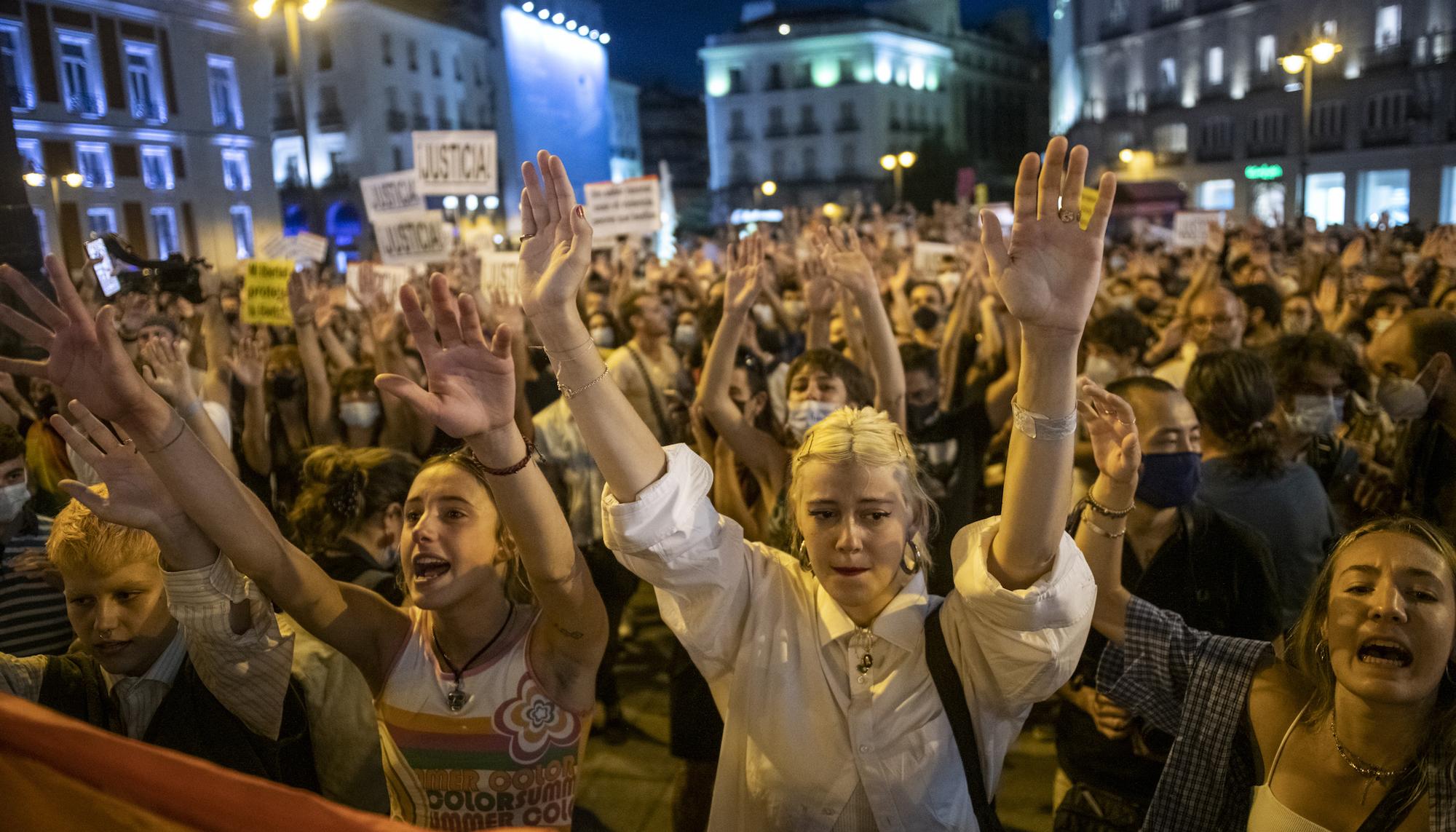 Que una mentira no calle tu verdad. Concentración en Madrid contra las agresiones homófobas. - 6