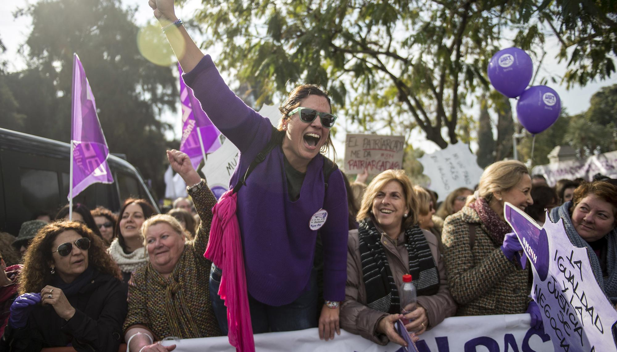 Concentracion feminista del Parlamento andaluz 4