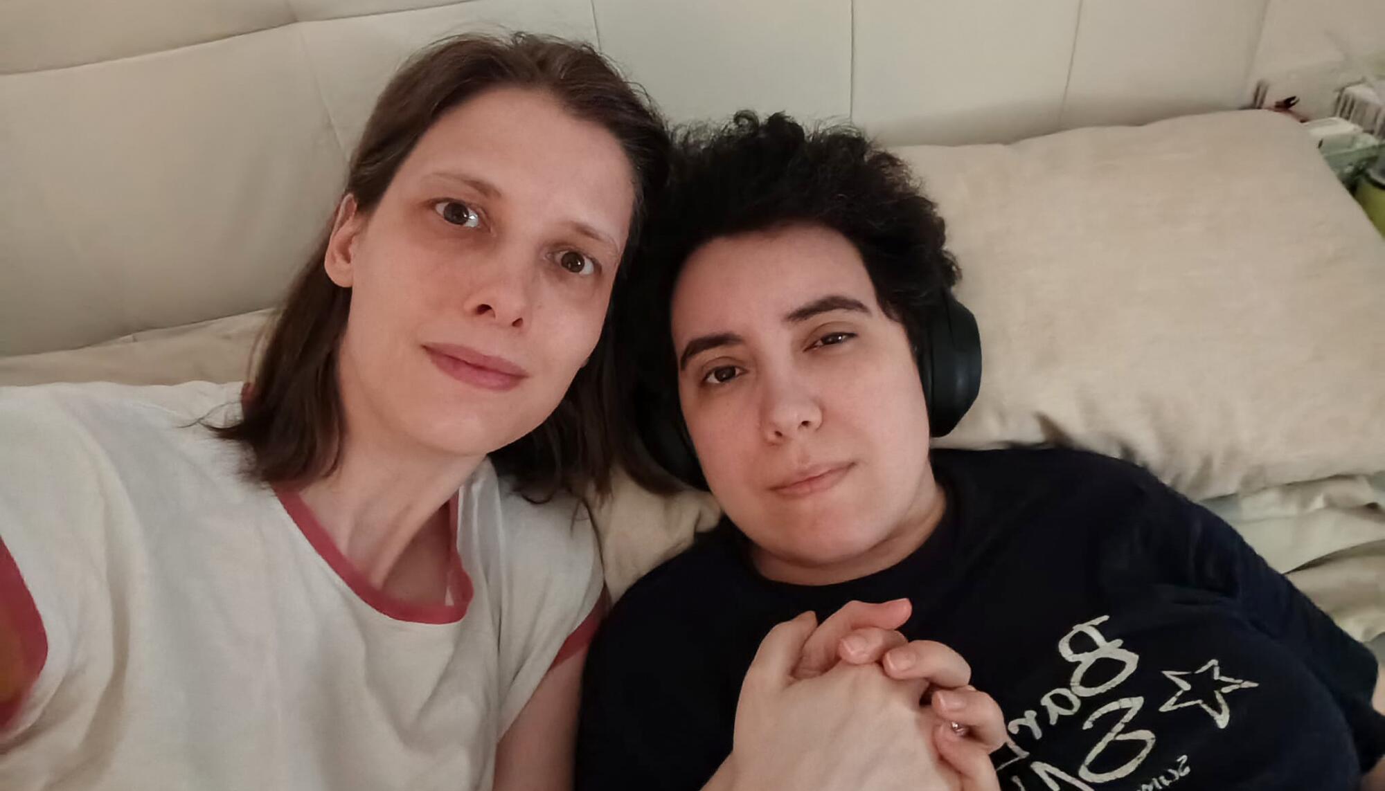  Laura y Sara encefalomielitis miálgica
