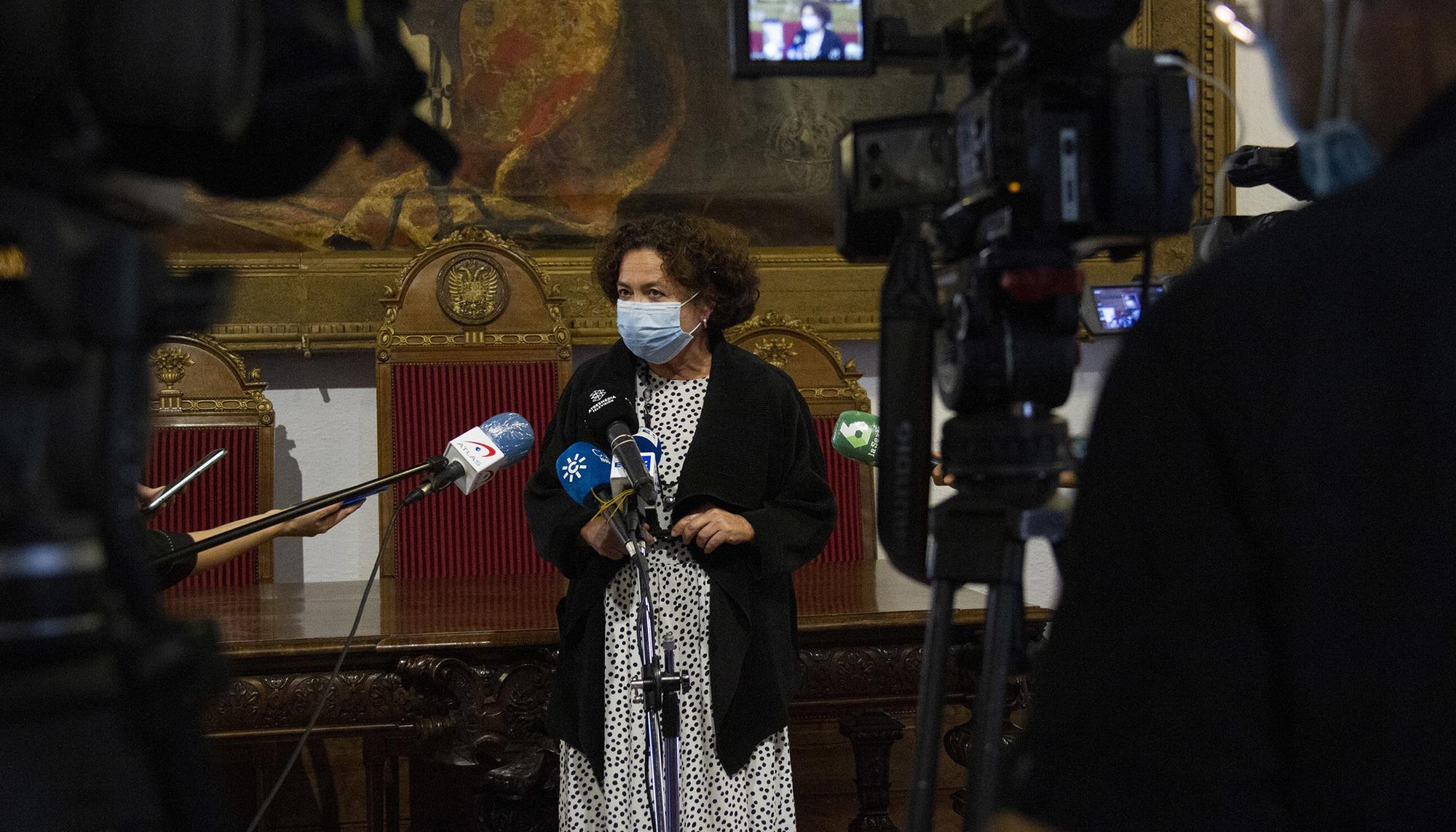 Pilar Aranda, rectora Universidad de Granada suspensión clases