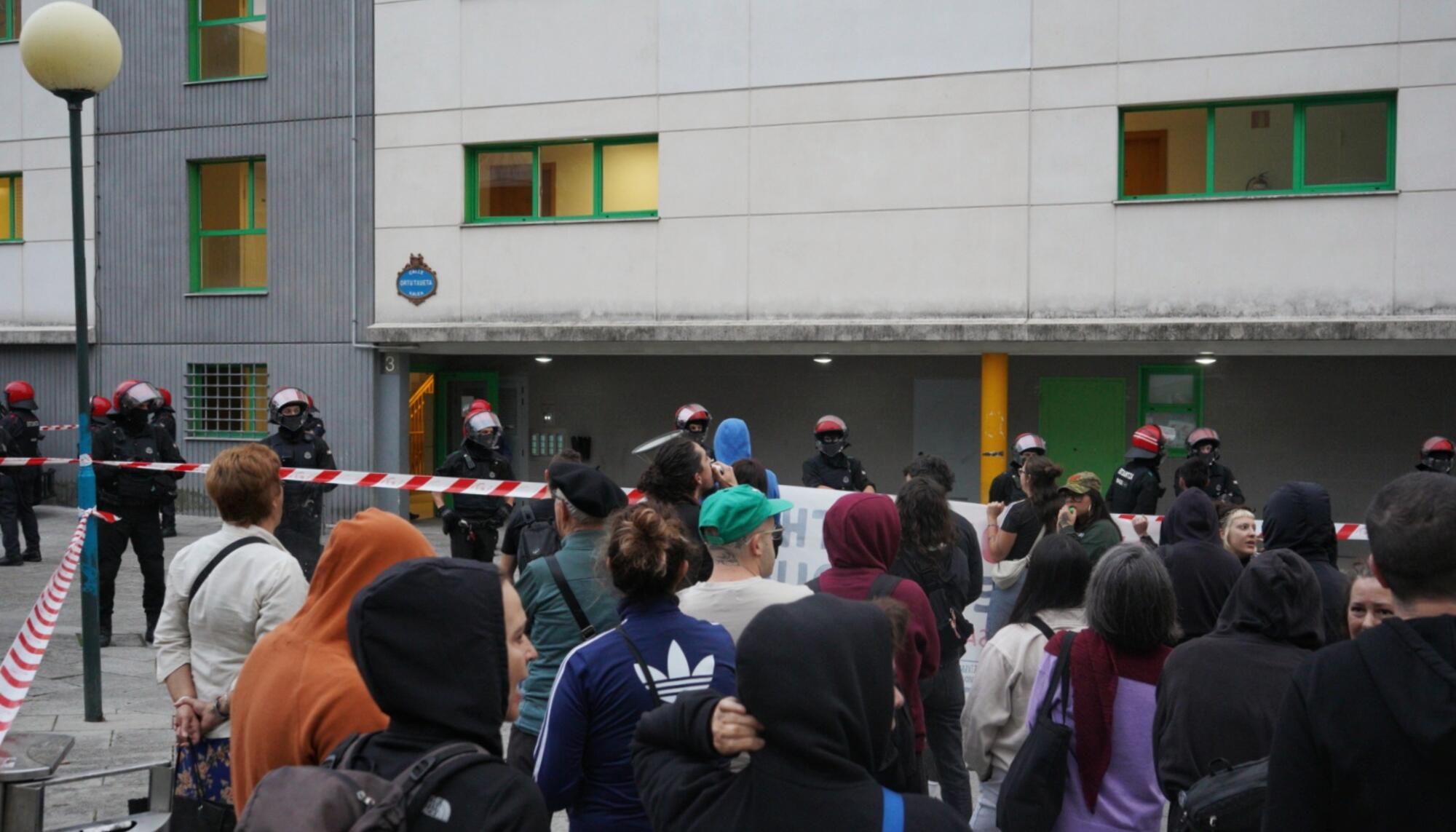 Desahucio Ortutxueta Atxuri Bilbao - 2