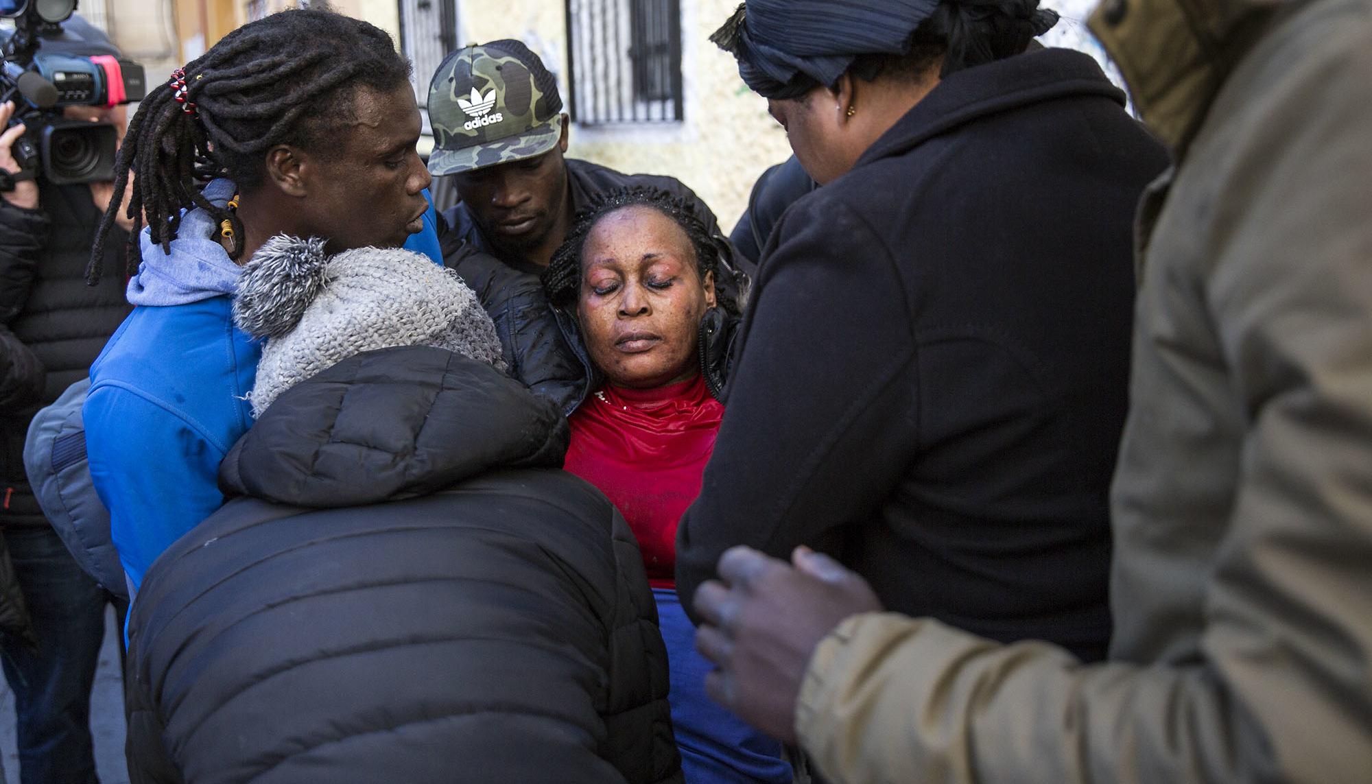 Mame Mbaye protestas cónsul 8