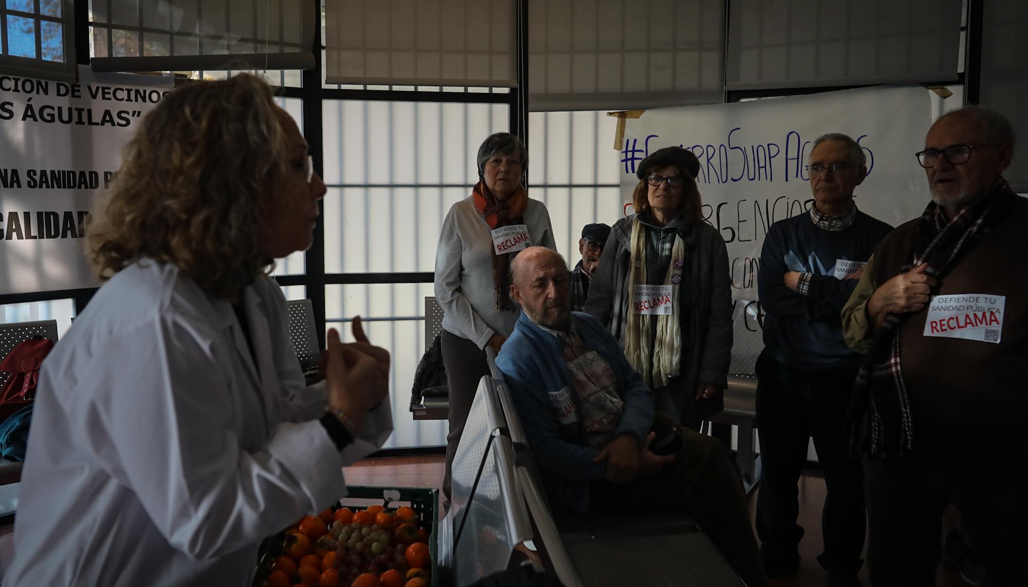 Ocupación Centro de Salud Las Aguilas - 6