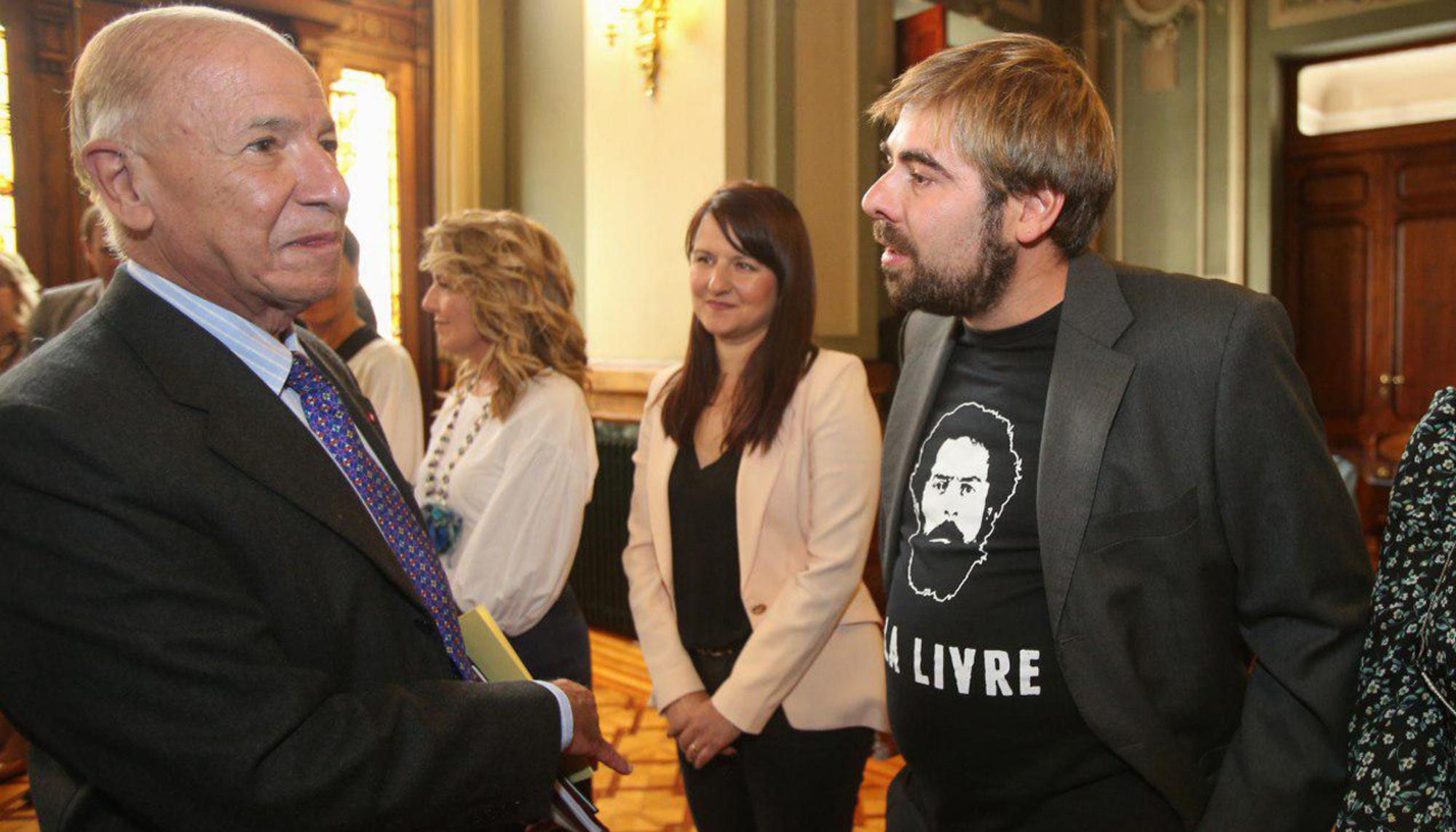 Podemos por apoyo a Lula en el Príncipe de Asturias