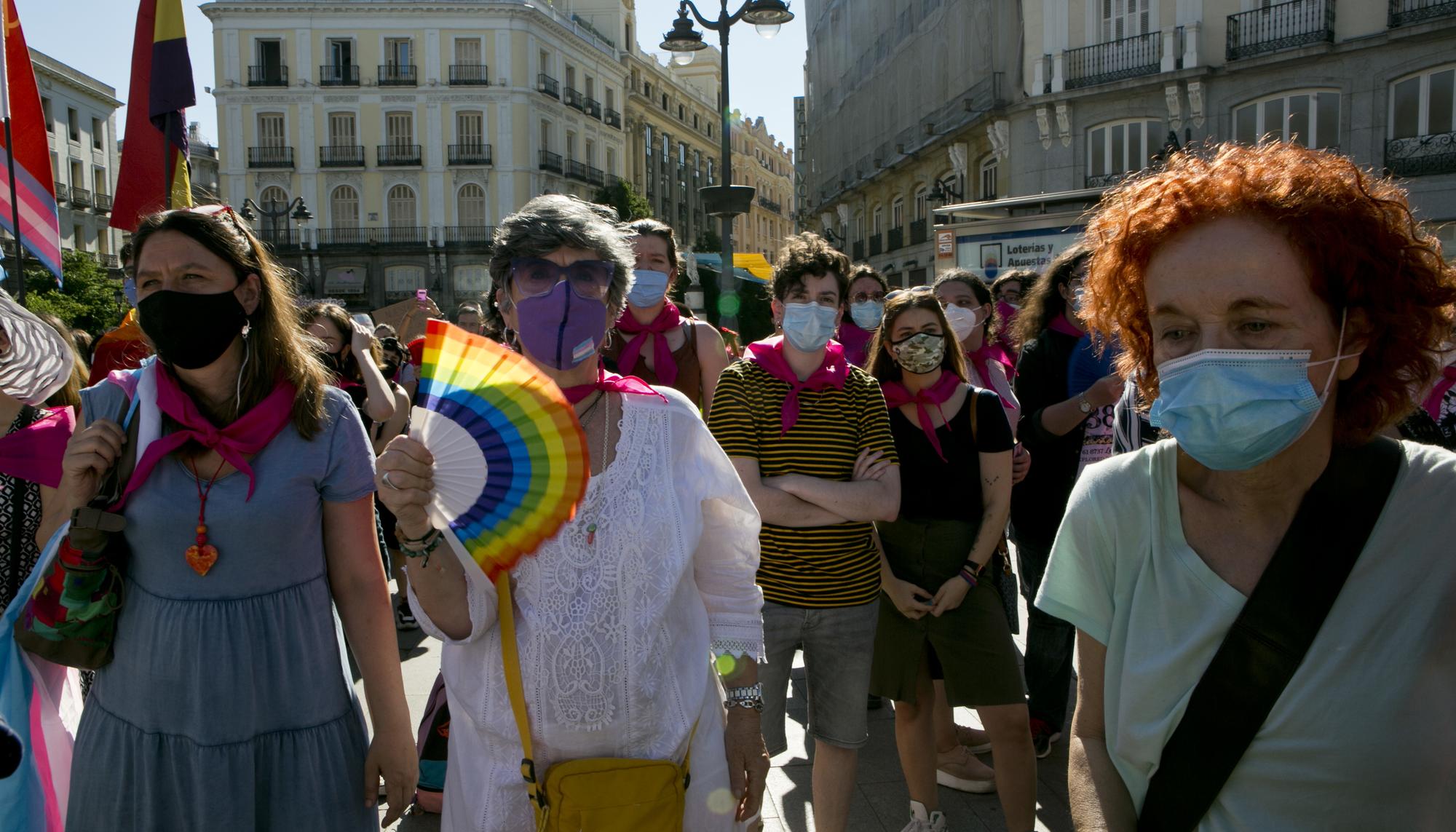 Familias Trans Aliadas se concentran en Sol para pedir una Ley Estatal
