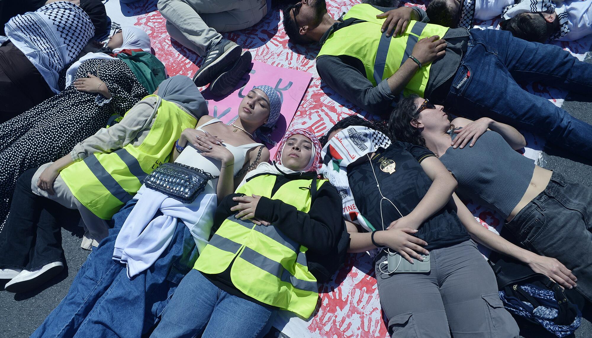 Manifestaciones País Valenciá solidaridad con Palestina 20-21 abril  - 7