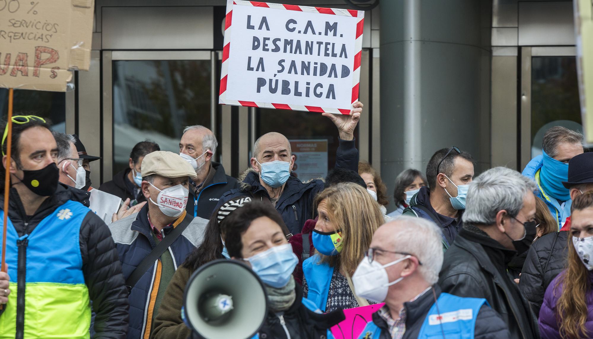 Concentración en el Wizink cierre de los Servicios de Urgencia de la Atención Primaria