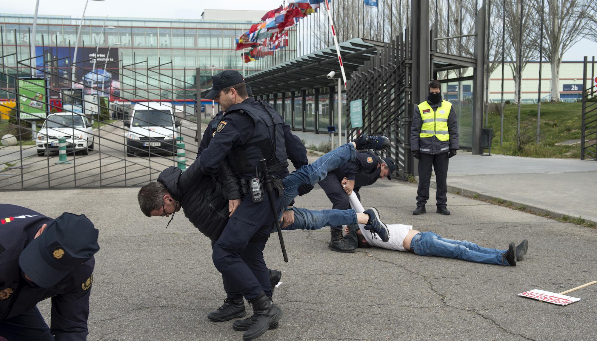 Activistas contra HOMSEC - 13