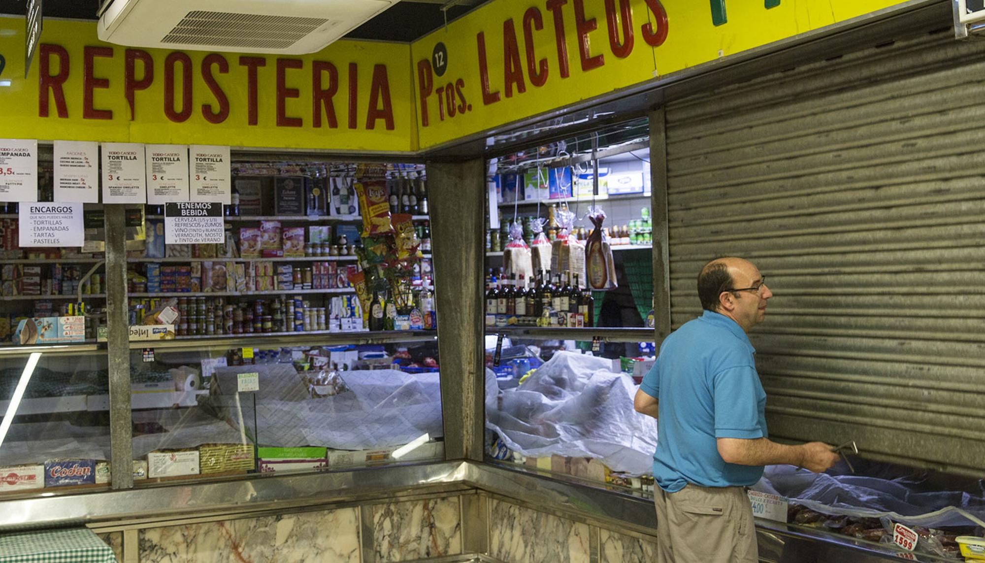 Puesto en el mercado de San Fernando, Lavapies