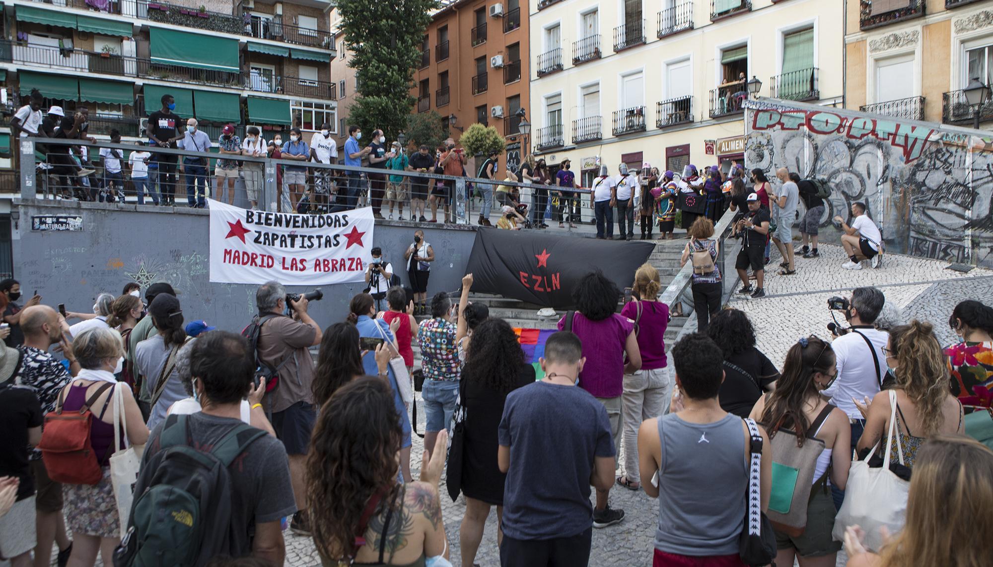 Bienvenida en Madrid al escuadrón 421 del EZLN