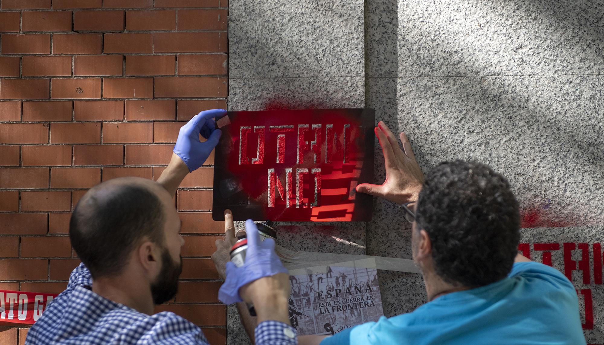 Activistas convierten por unas horas la Escuela de la Guerra del Ejército en una “Escuela de Paz” - 6