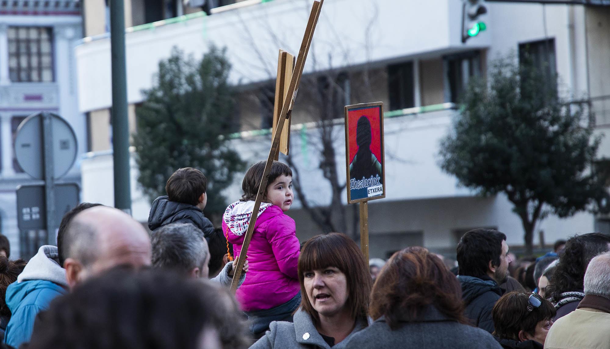 Movimiento contra la dispersión de presos de ETA. - 9