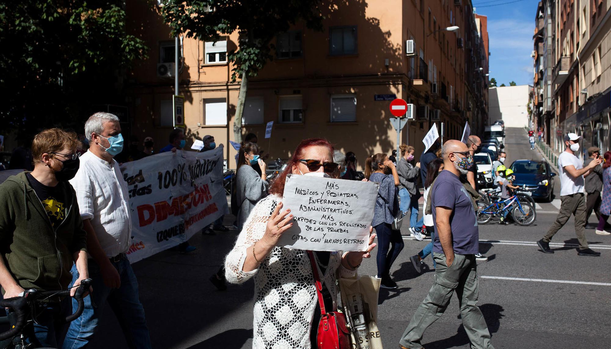 Manifestación contra la "segregación de clase" en Carabanchel, el domingo 27 de septiembre de 2020. - 16