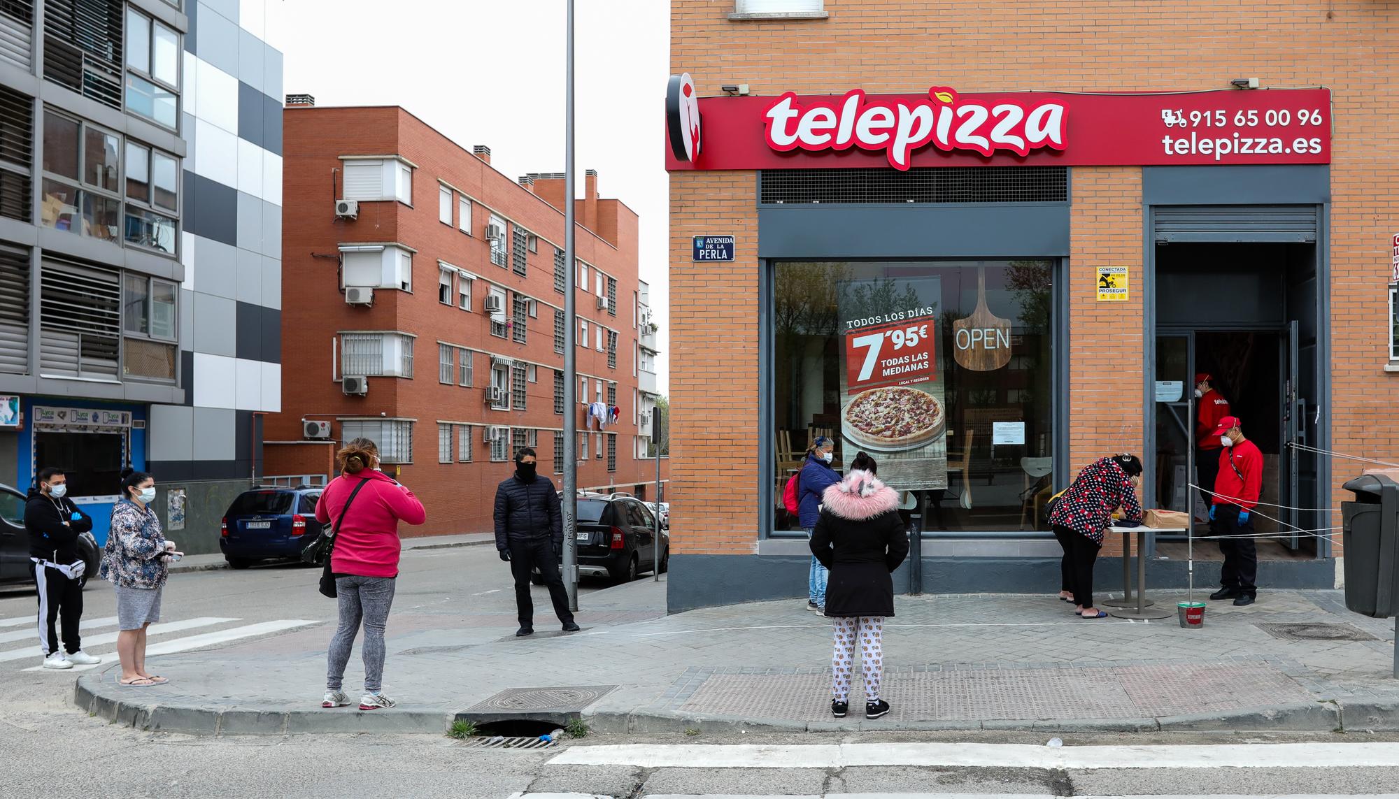 Menú infantil en tiempos de coronavirus: pizza, nuggets y refresco - 10
