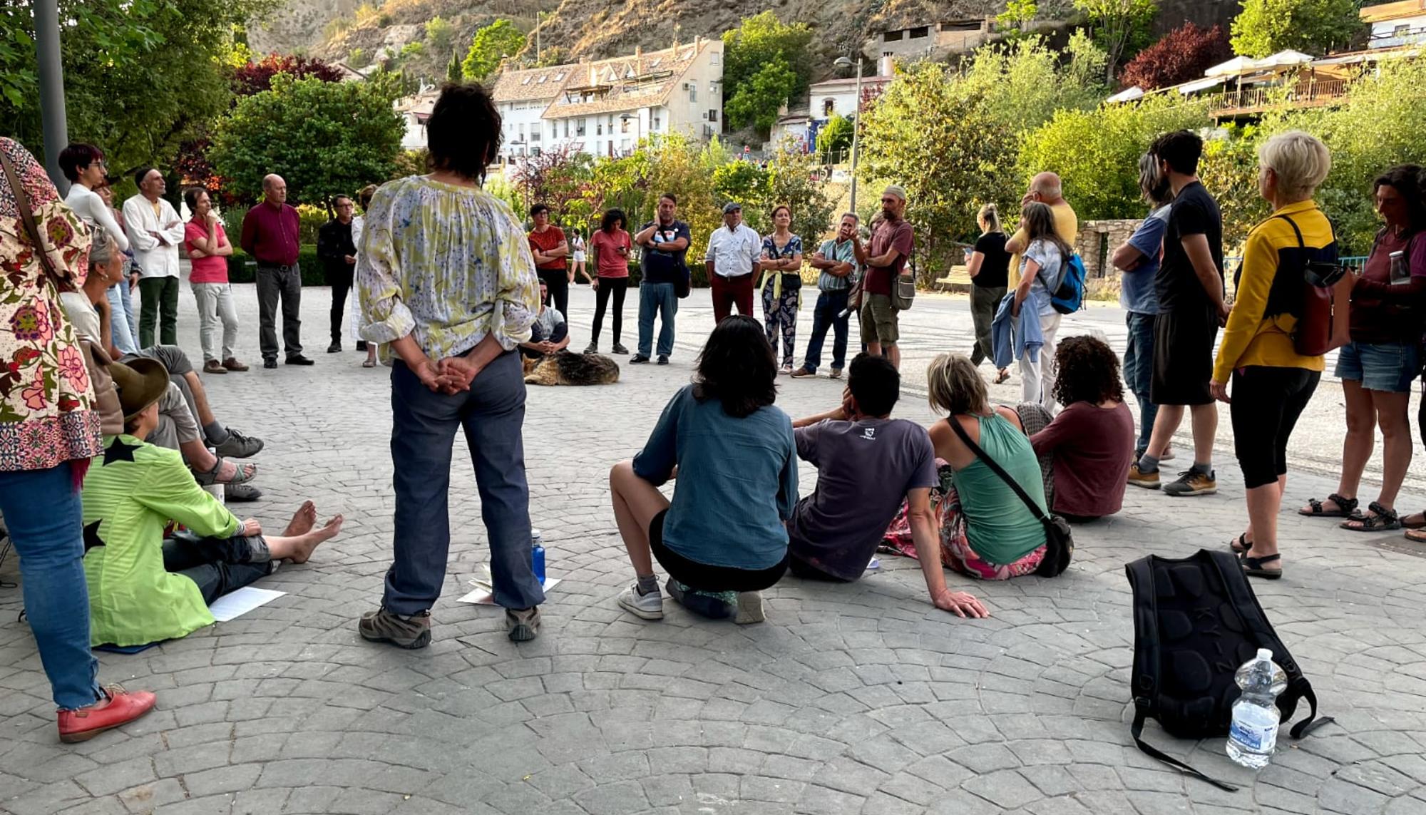 Asamblea Monachil contra ampliación pistas esquí Sierra Nevada