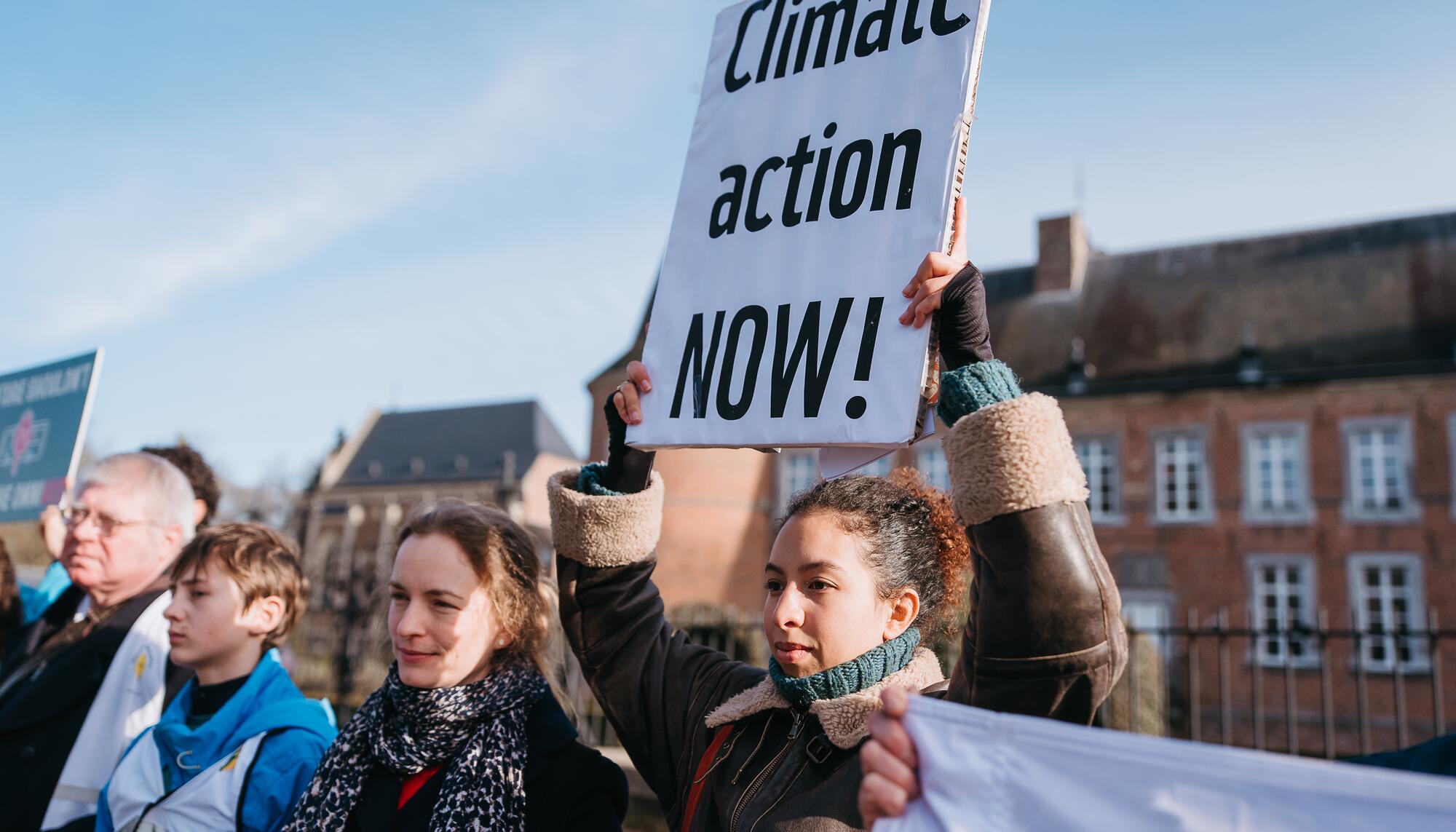 Protesta ecologista contra la desregulación