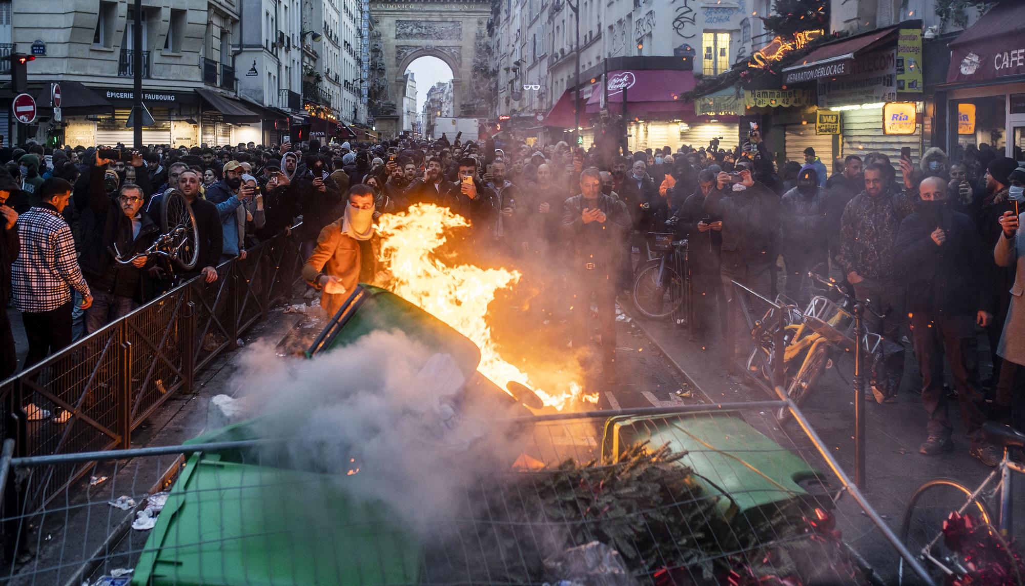 Kurdos disturbios Paris - 6