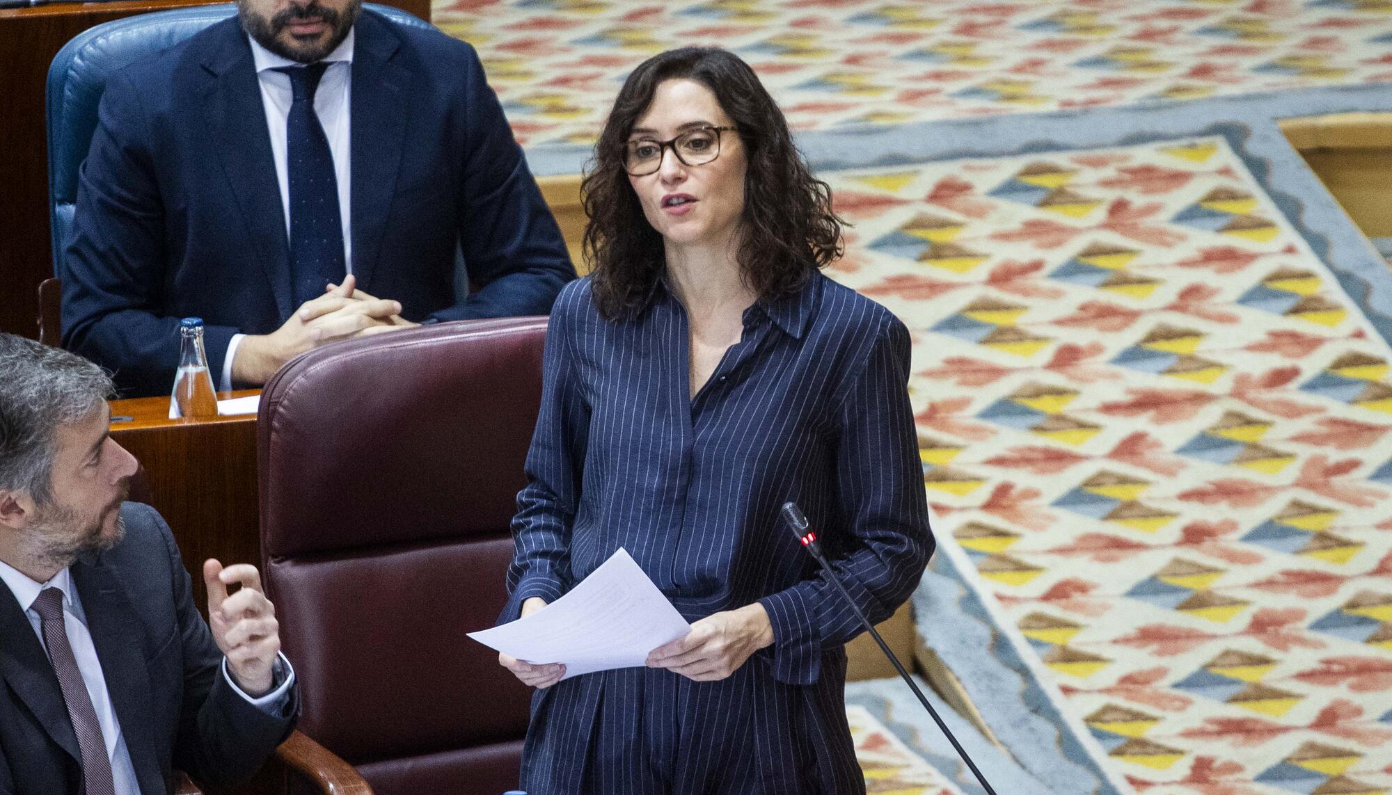 Isabel Díaz Ayuso en el pleno 12 febrero 2026