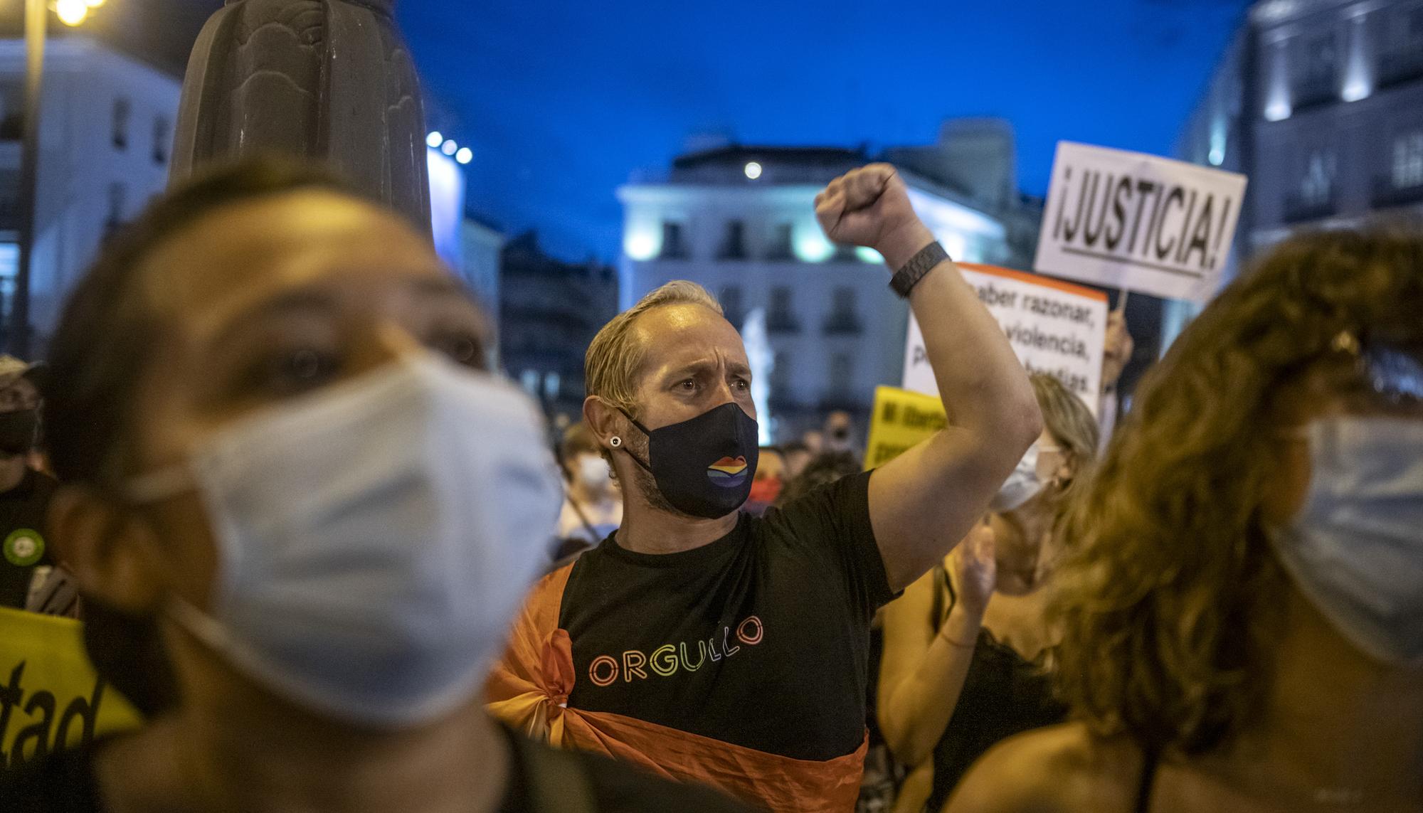 Que una mentira no calle tu verdad. Concentración en Madrid contra las agresiones homófobas. - 5