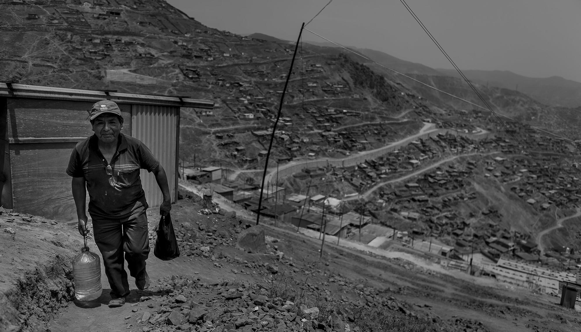 Peru agua en un desierto urbano - 8