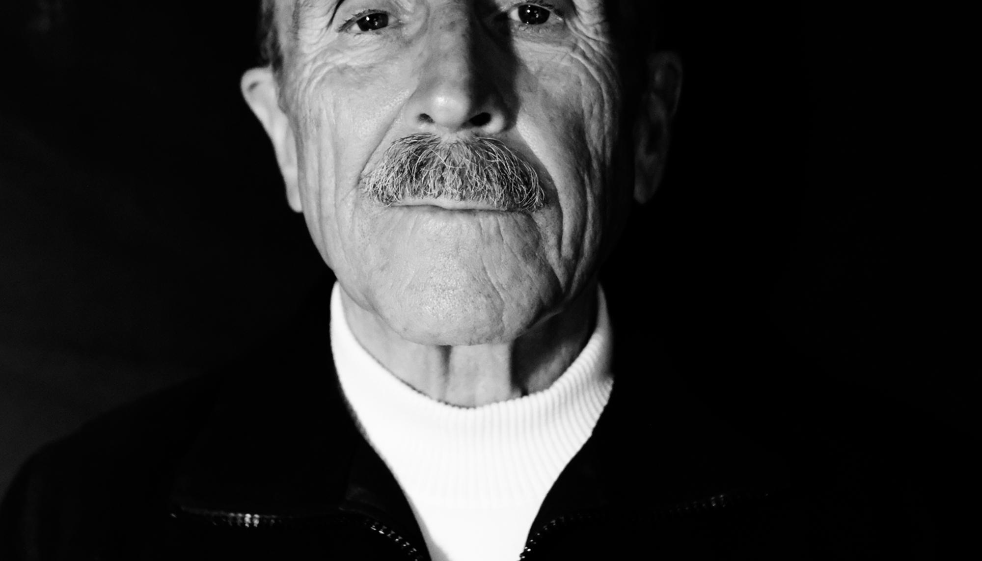 Antonio Roig -triángulos rosas