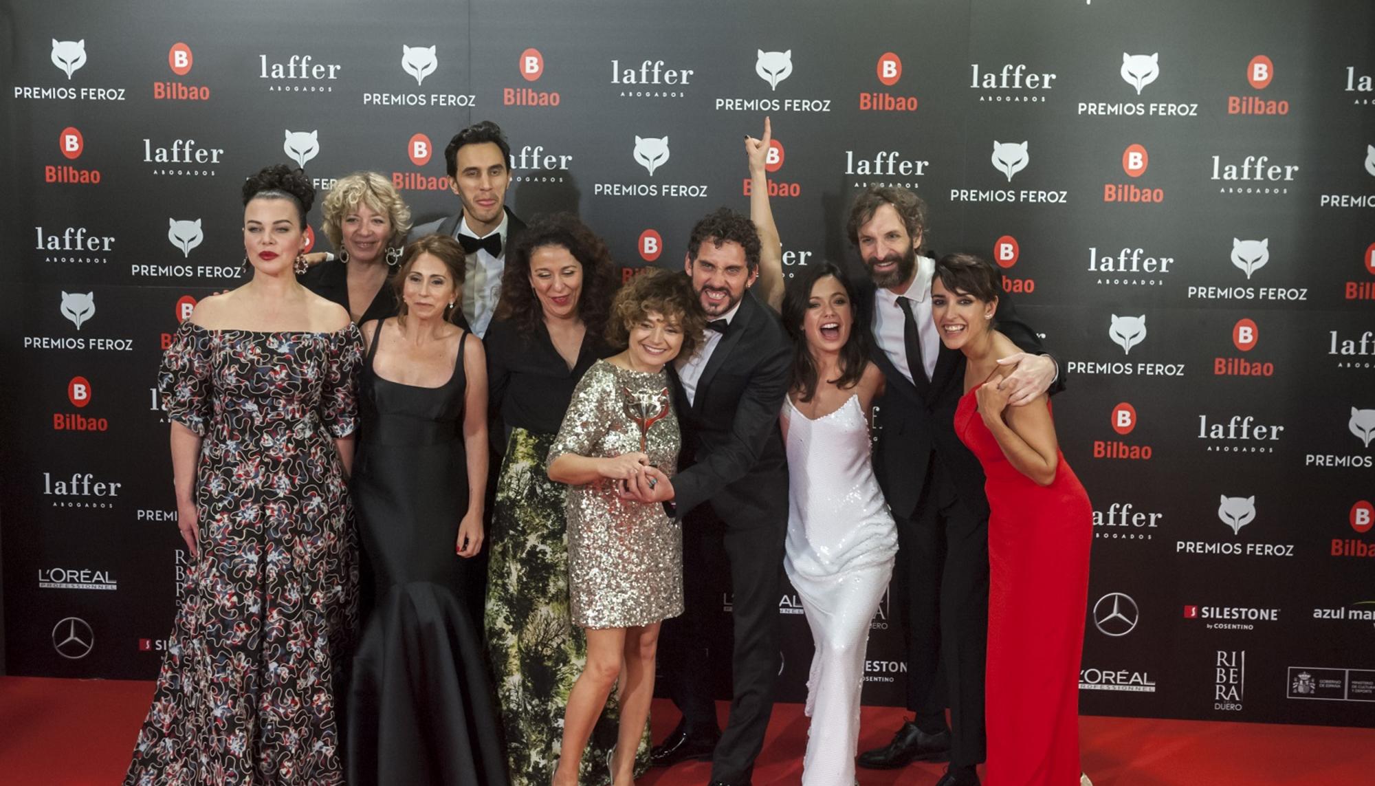Elenco de ‘Arde Madrid’ en los Feroz