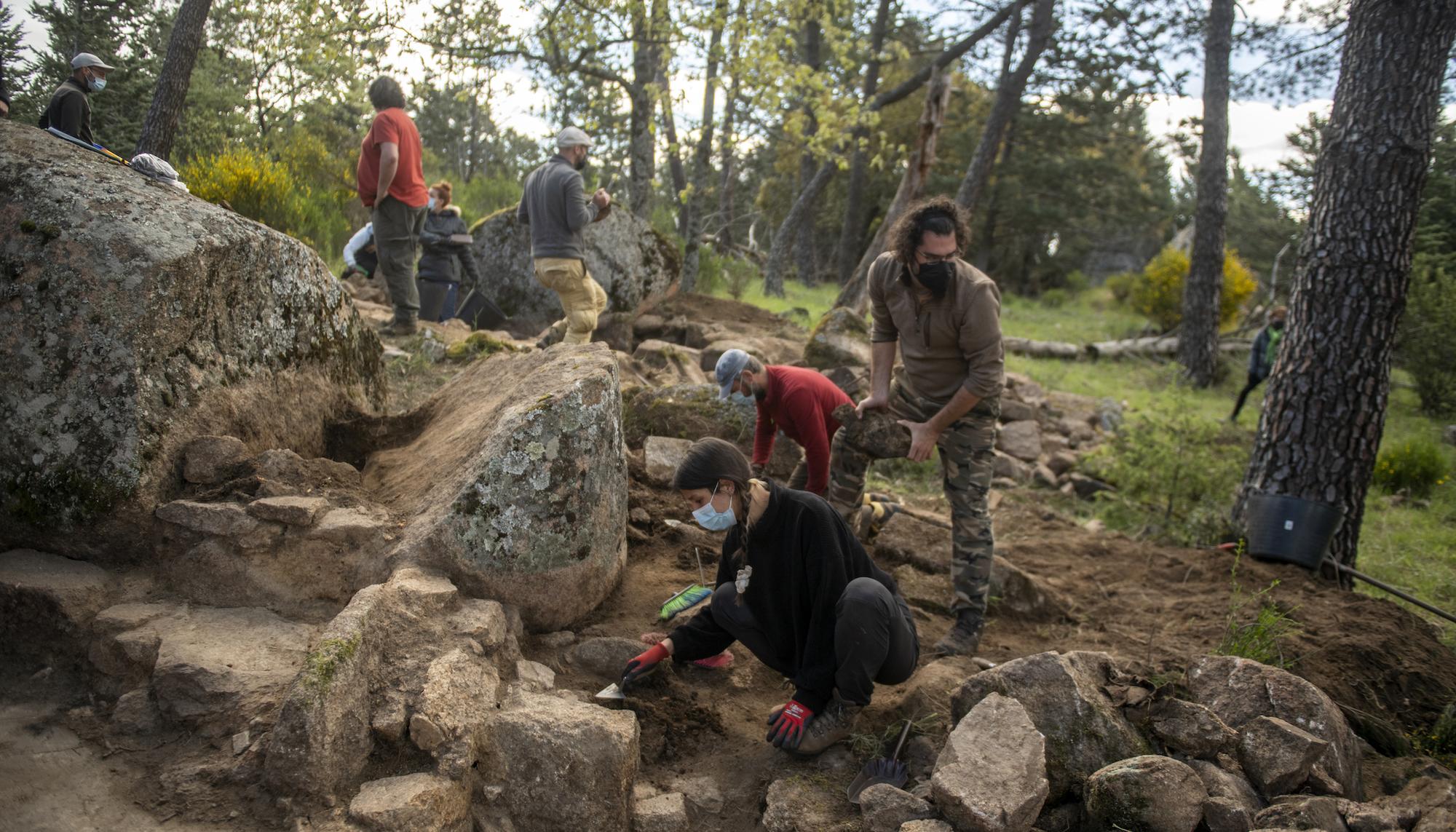 Proyecto arqueológico del Valle de los Caídos. Los campos de trabajo. - 2