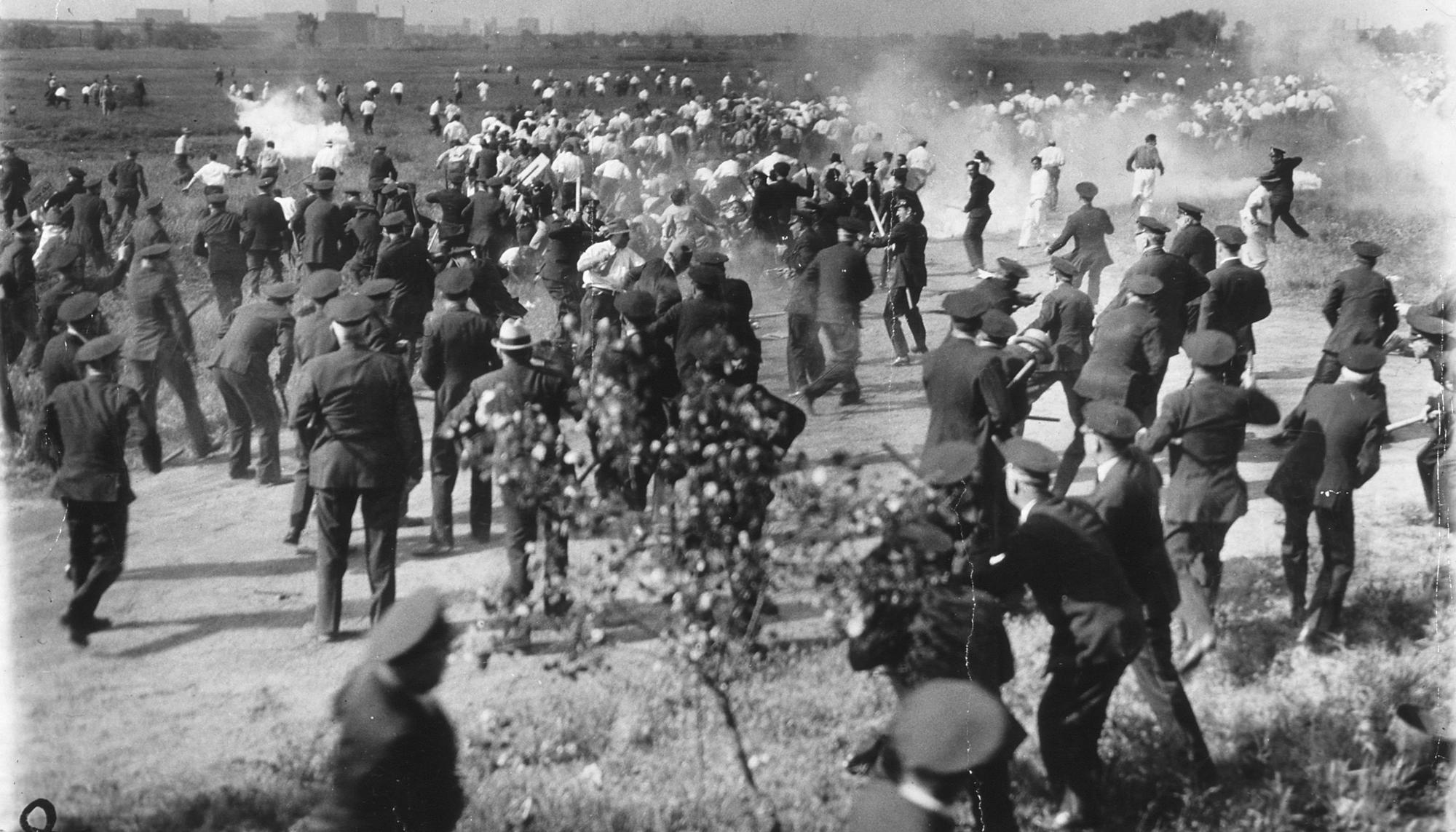 The Chicago Memorial Day Incident, 1937.