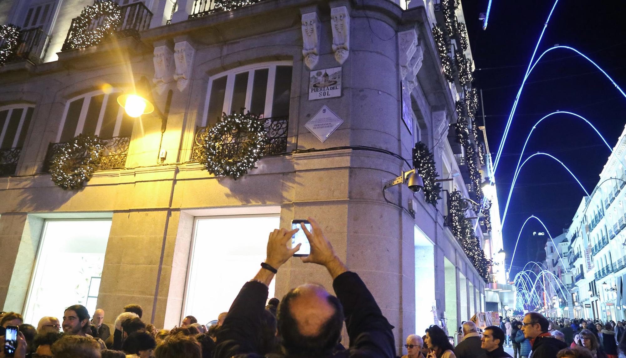 Inauguracion Placa 15M 1