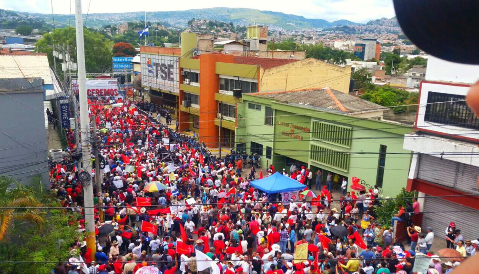 Manifestación contra el fraude en Honduras