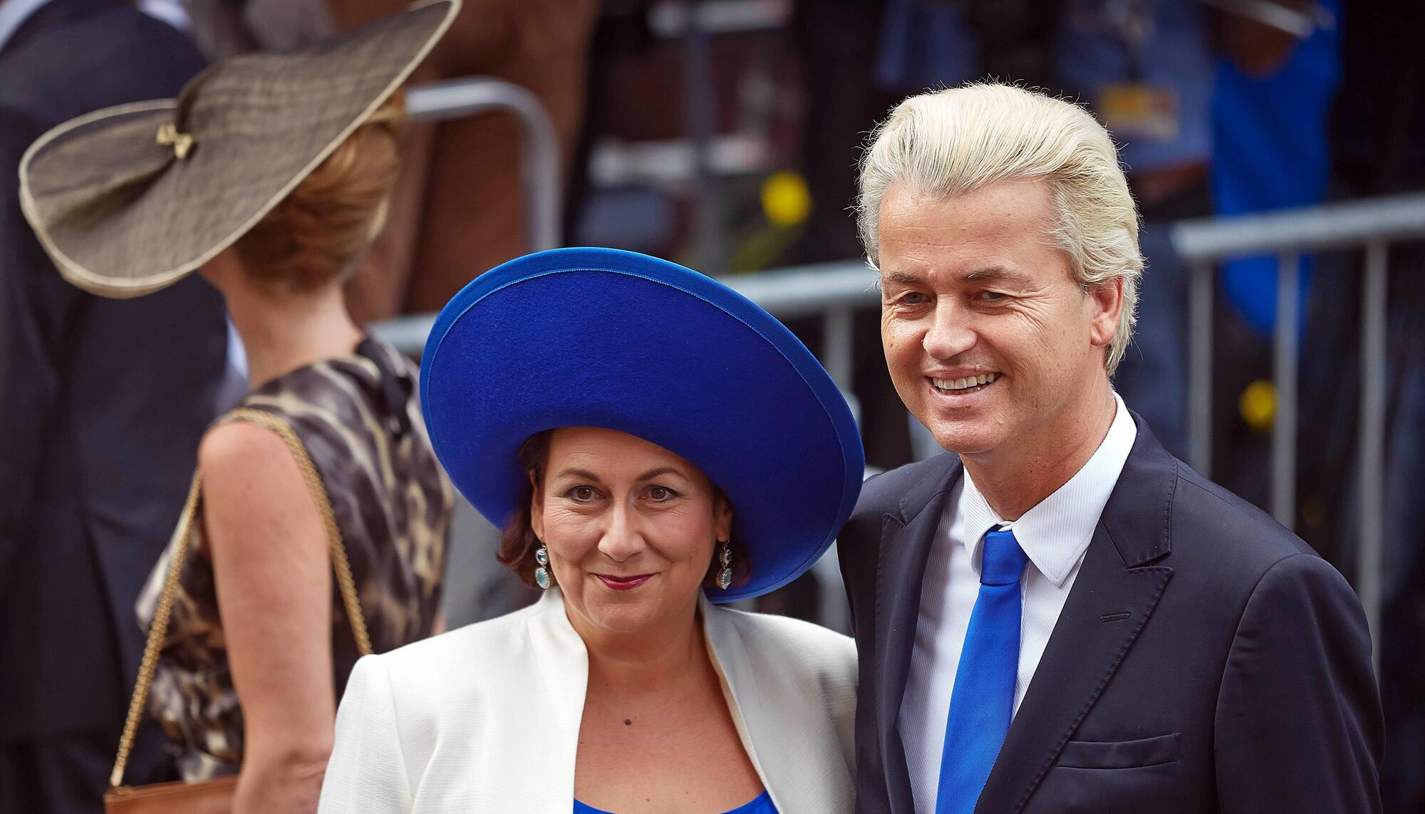 El líder ultraderechista Geert Wilders con su esposa, Krisztina Marfai, en 2014.