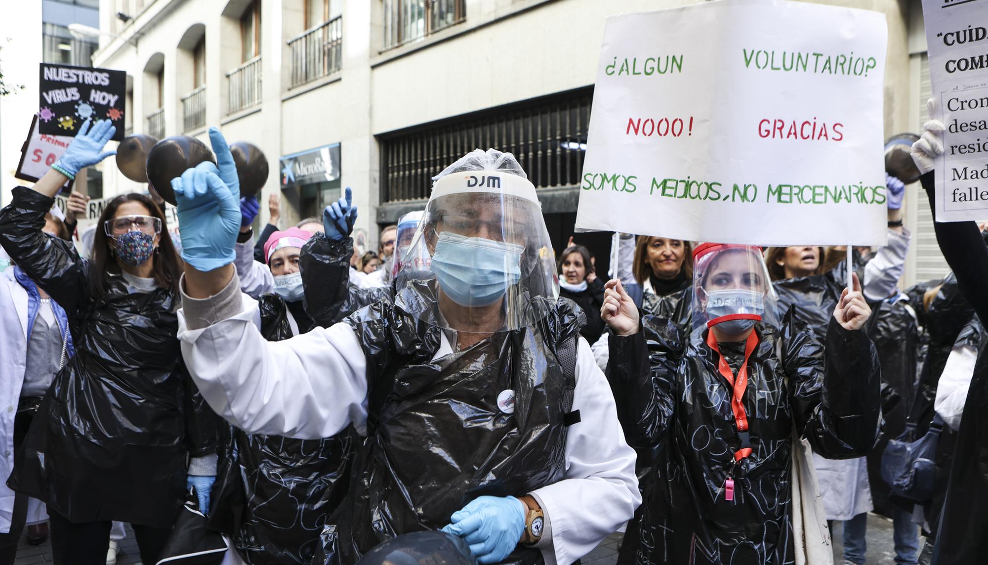 Manifestación médicos Consejería de Sanidad 2