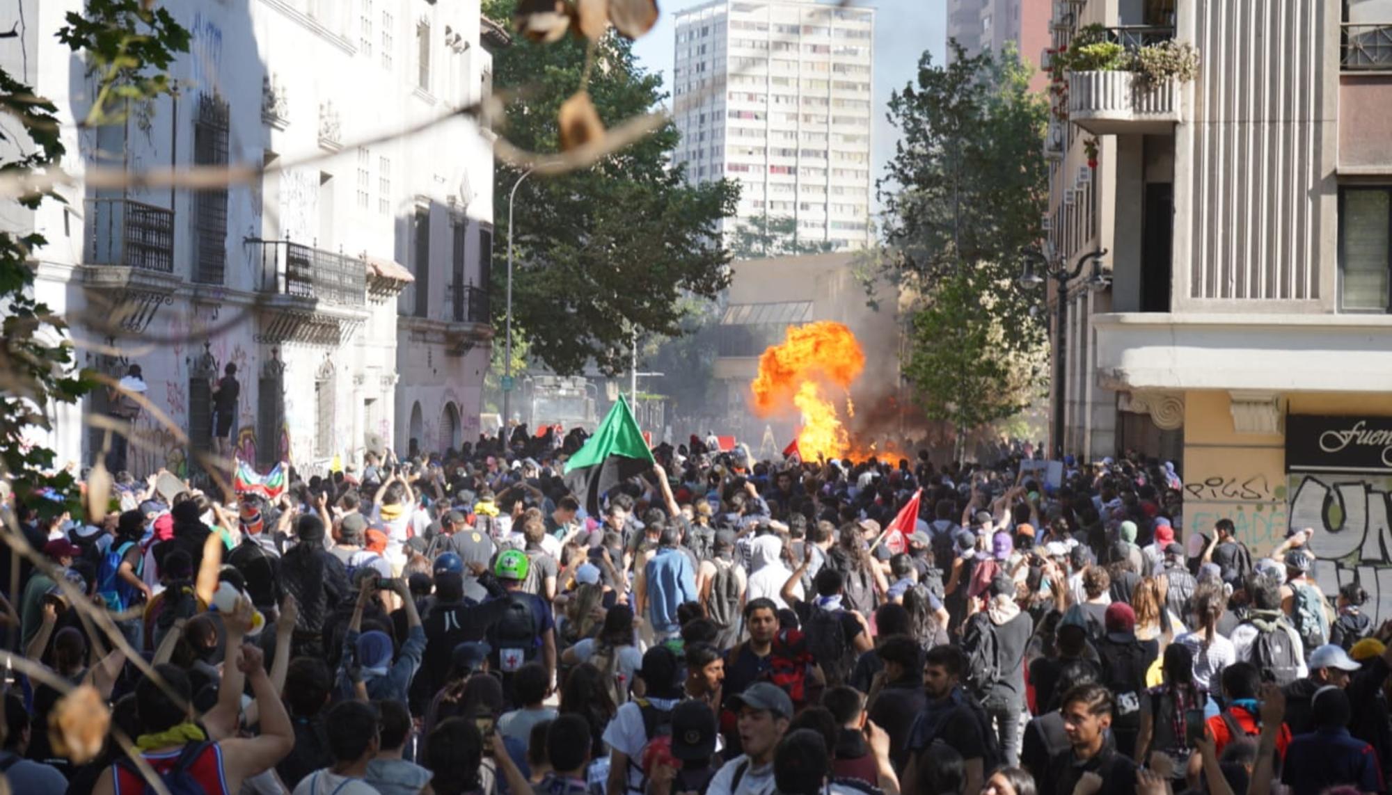 Peleando Chile Revuelta