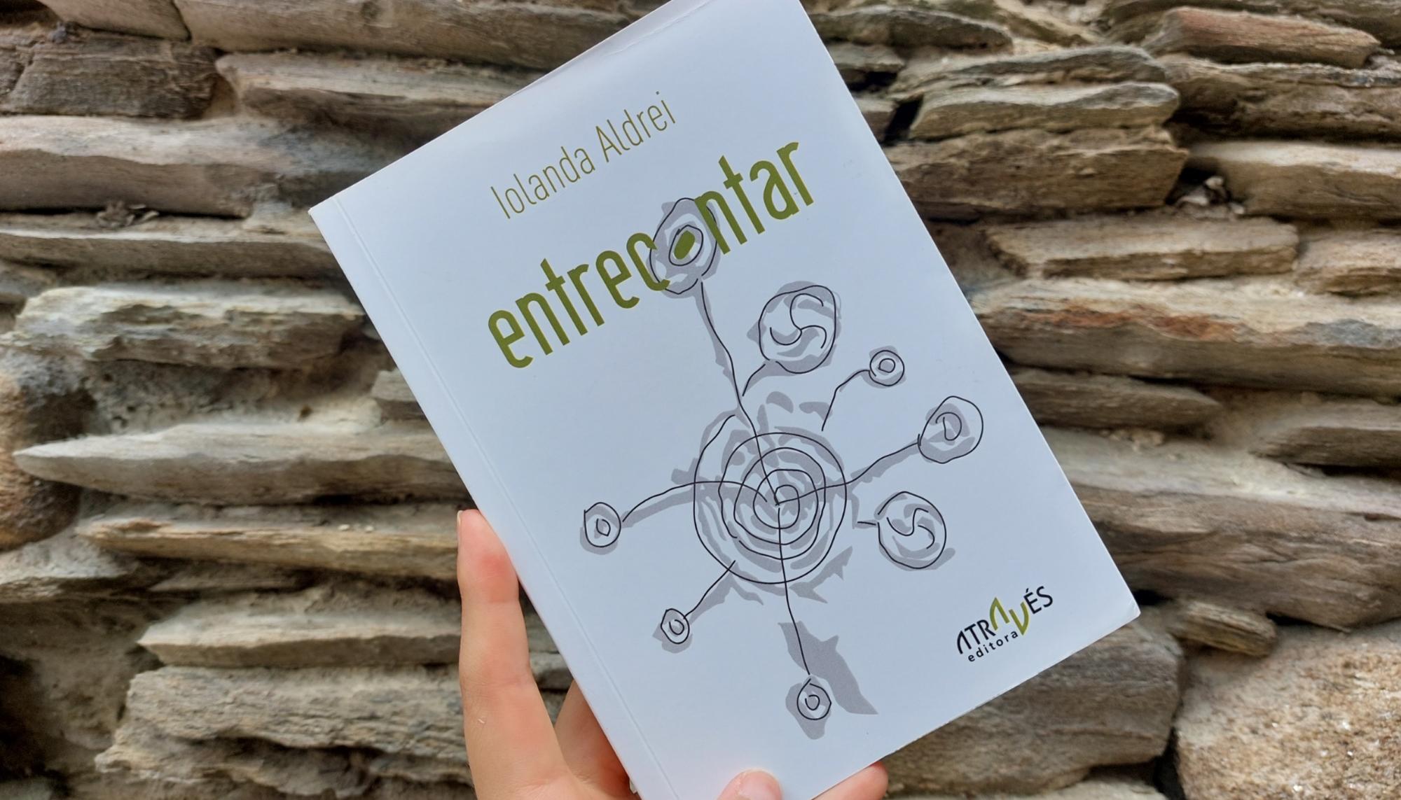Entrecontar Aldrei Atraves