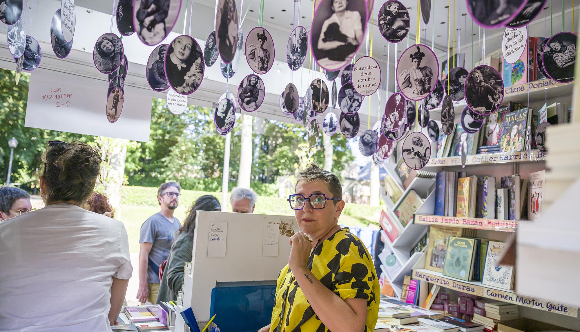 Feria libro 25 - 6