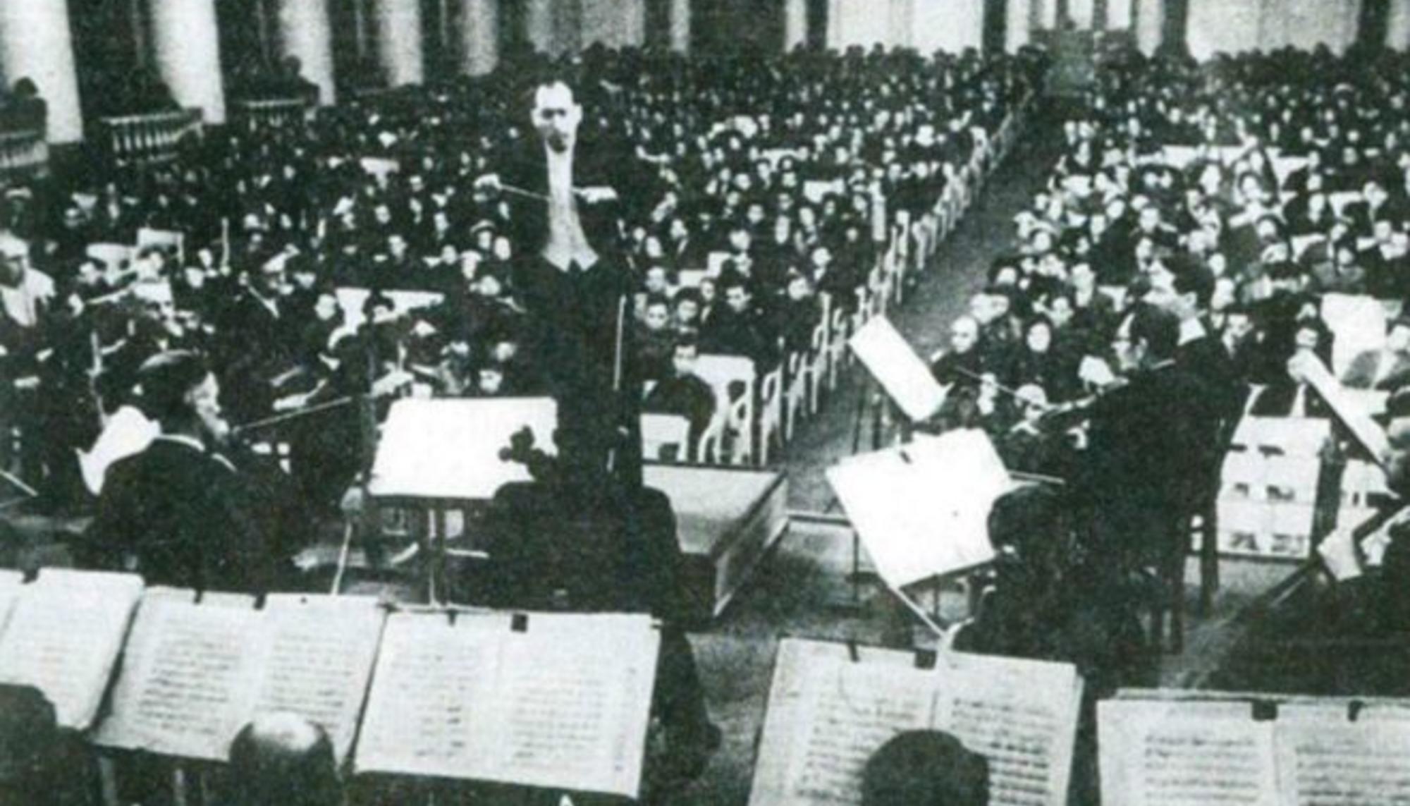Karl Eliasberg dirige Leningrado de Shostakóvich