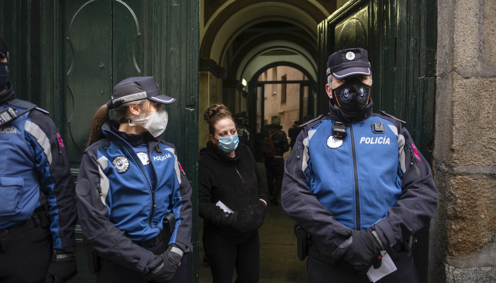 Parado el desalojo de un edificio en Malasaña, el antiguo Palacio de la Infanta Carlota - 7