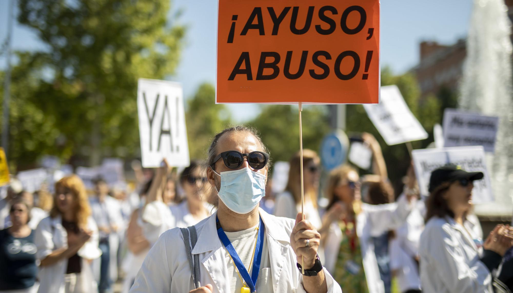 Huelga de medicos contra la temporalidad - 8