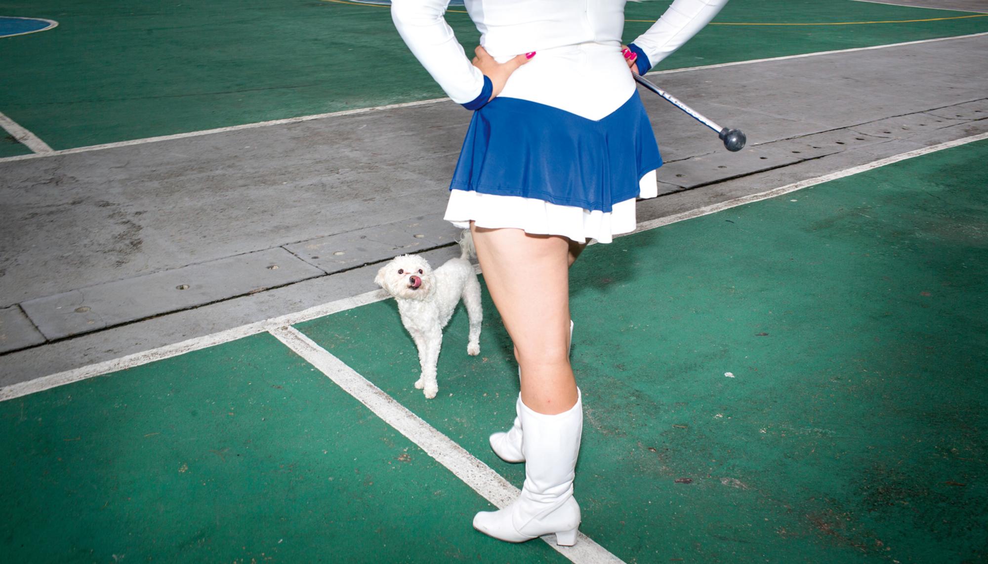 Poo Pink, Fido y la Gónzalez Suárez, foto mayorette