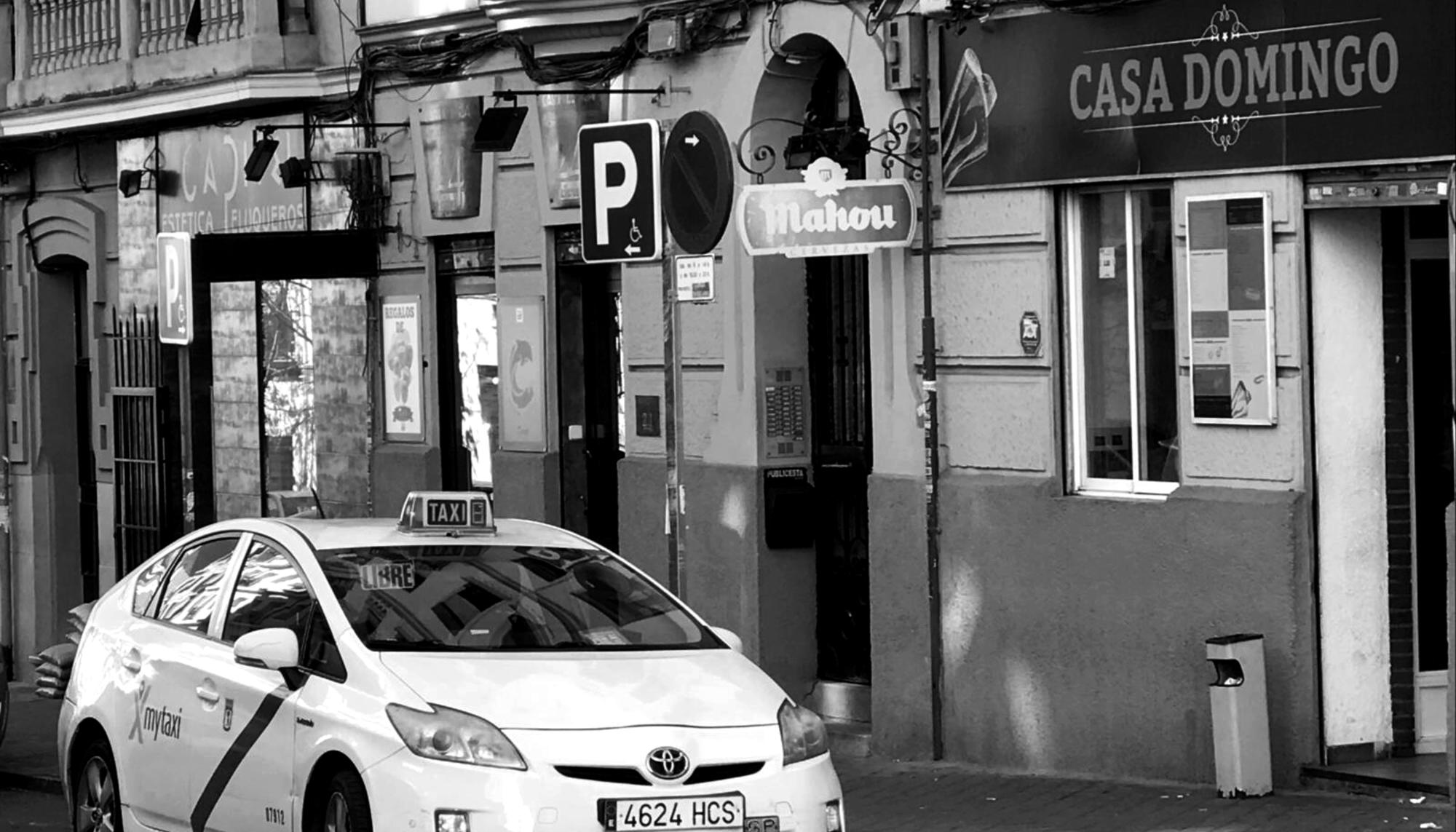 Taxi en plaza PMR