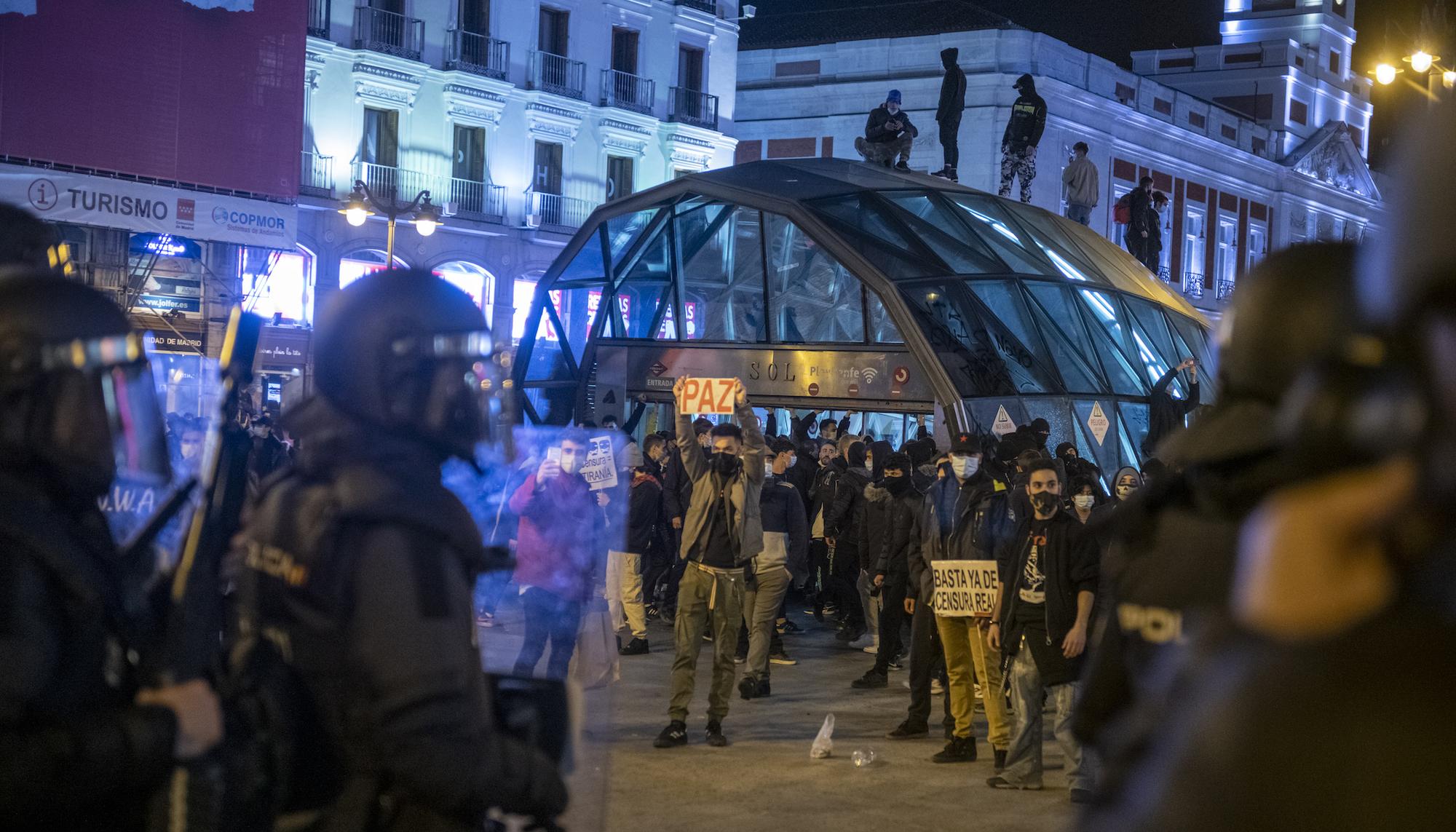 Manifestación en Madrid contra el encarcelamiento del rapero Pablo Hasél. - 1