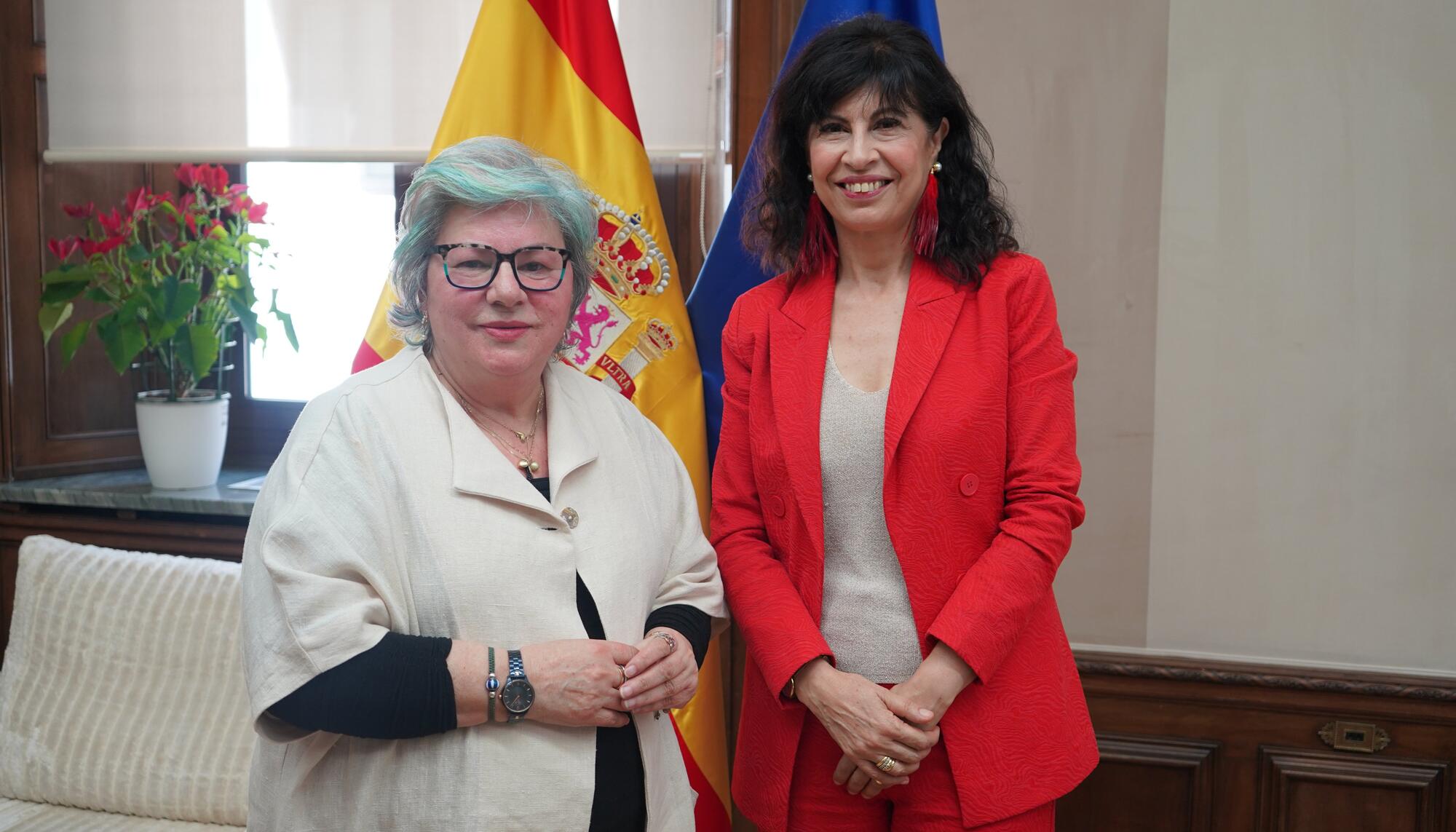 Dolores Vázquez Ana Redondo.