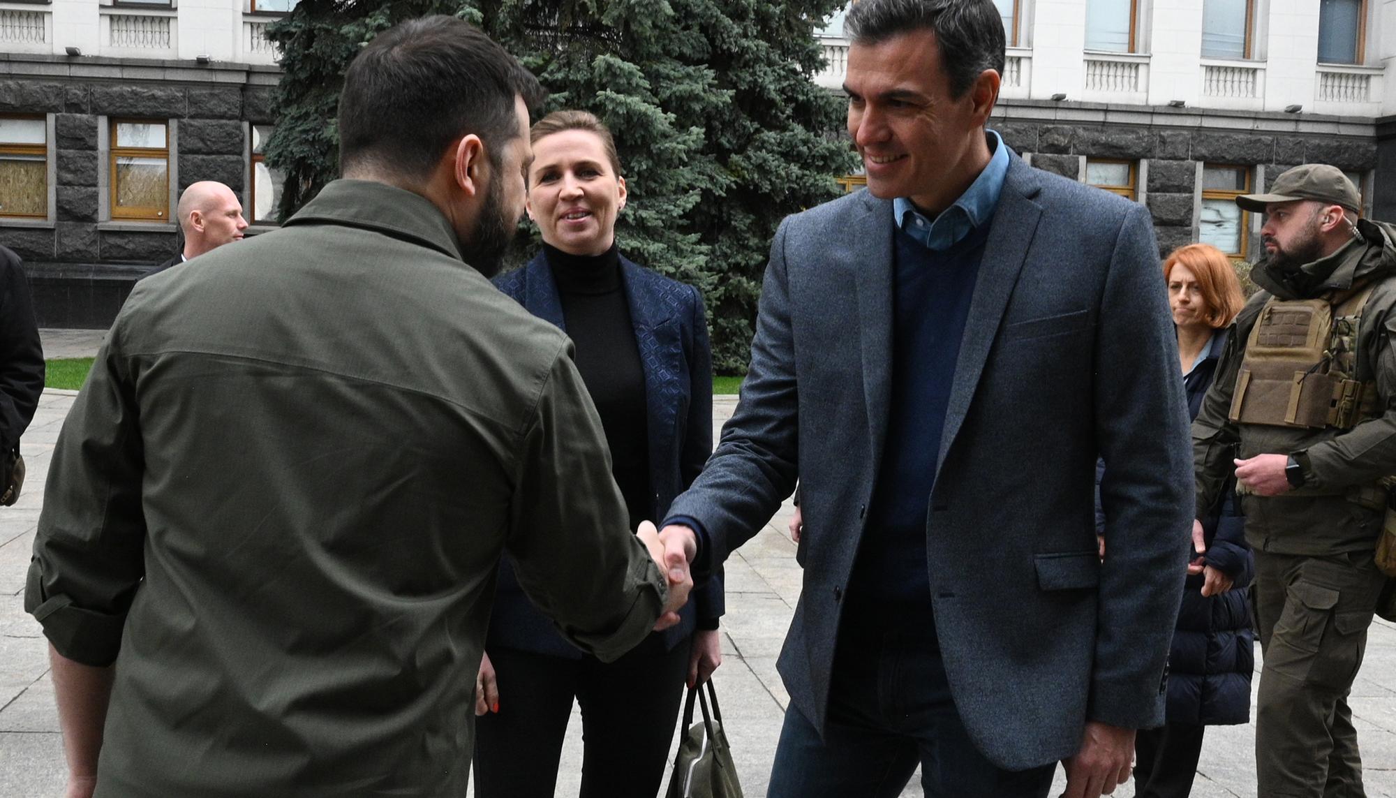 Pedro Sánchez Volodímir Zelenski - 1